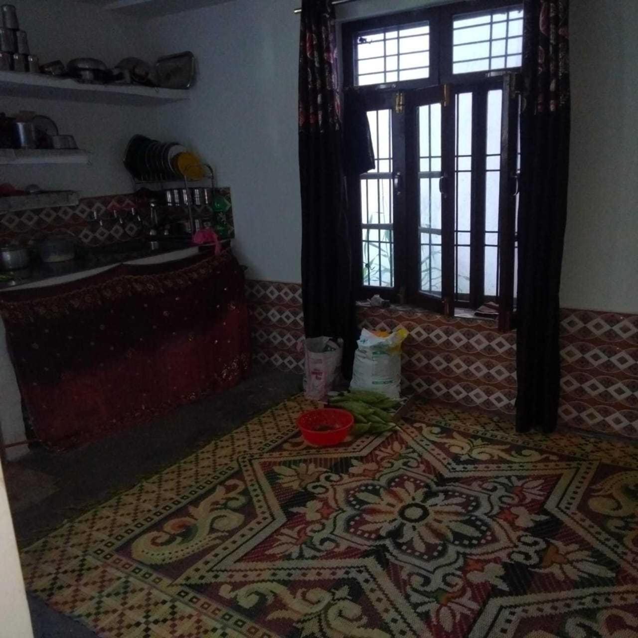 POP Fareeda Homestay