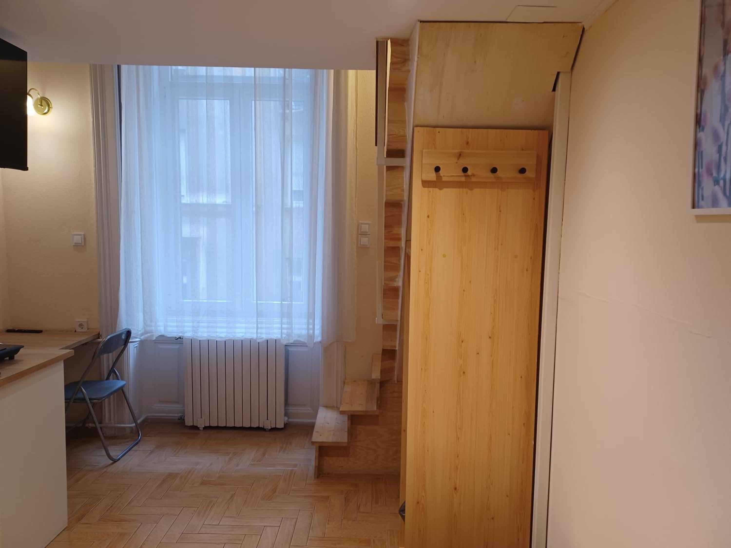 Photo 51