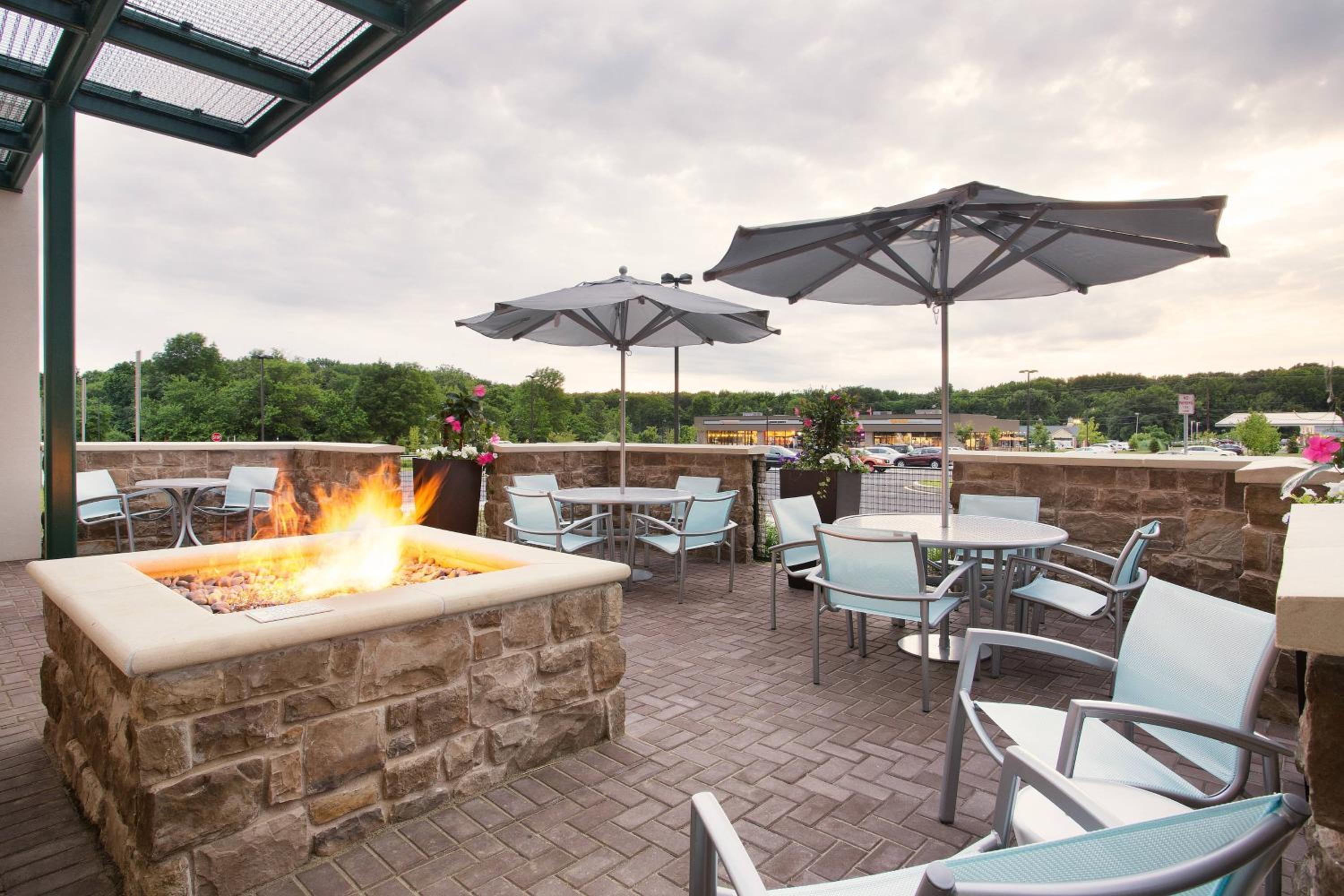 Mount Laurel Vacations - SpringHill Suites by Marriott Mount Laurel - Property Image 11