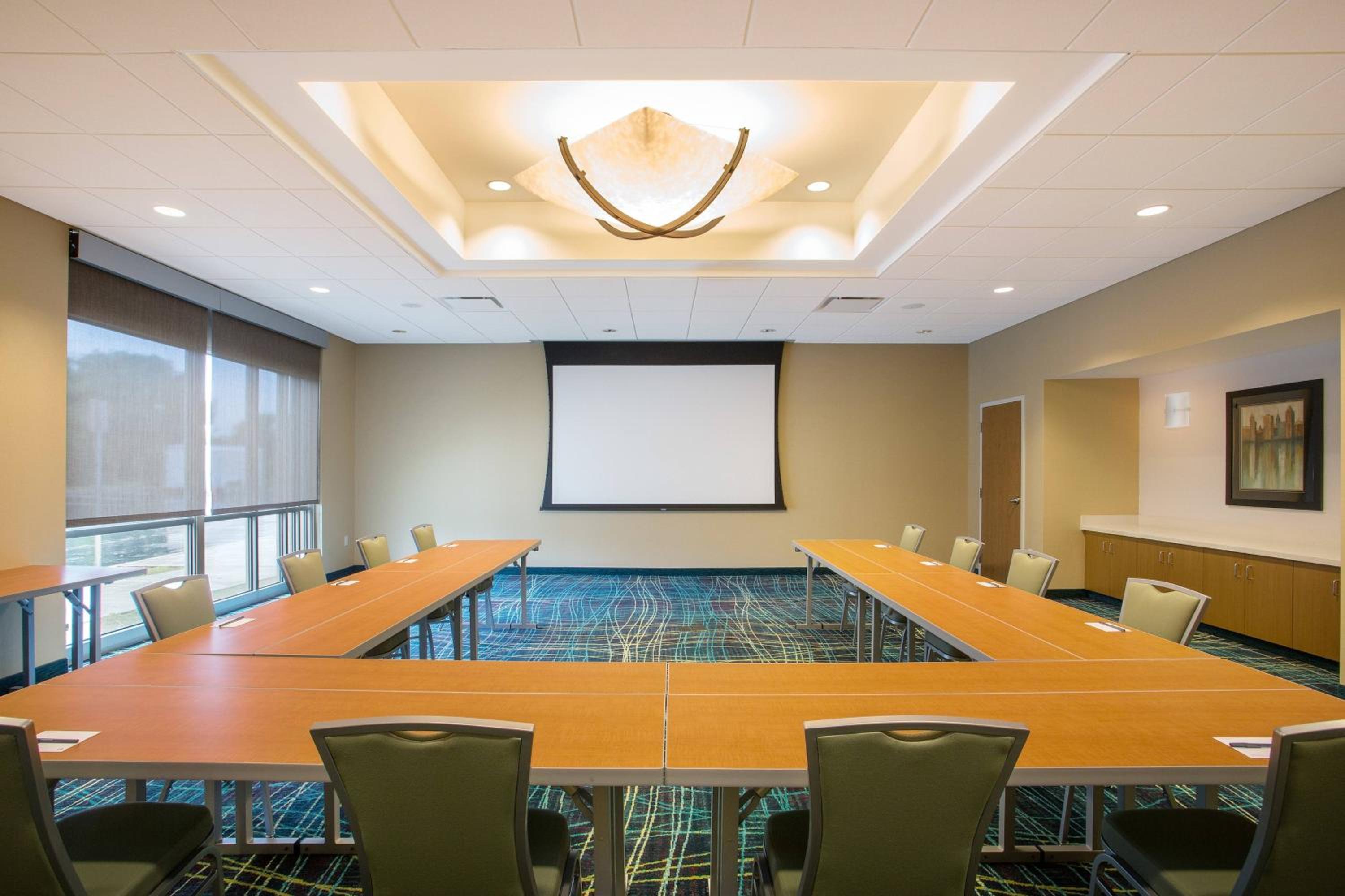 Mount Laurel Vacations - SpringHill Suites by Marriott Mount Laurel - Property Image 2