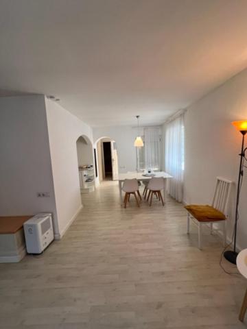Sofi appartment