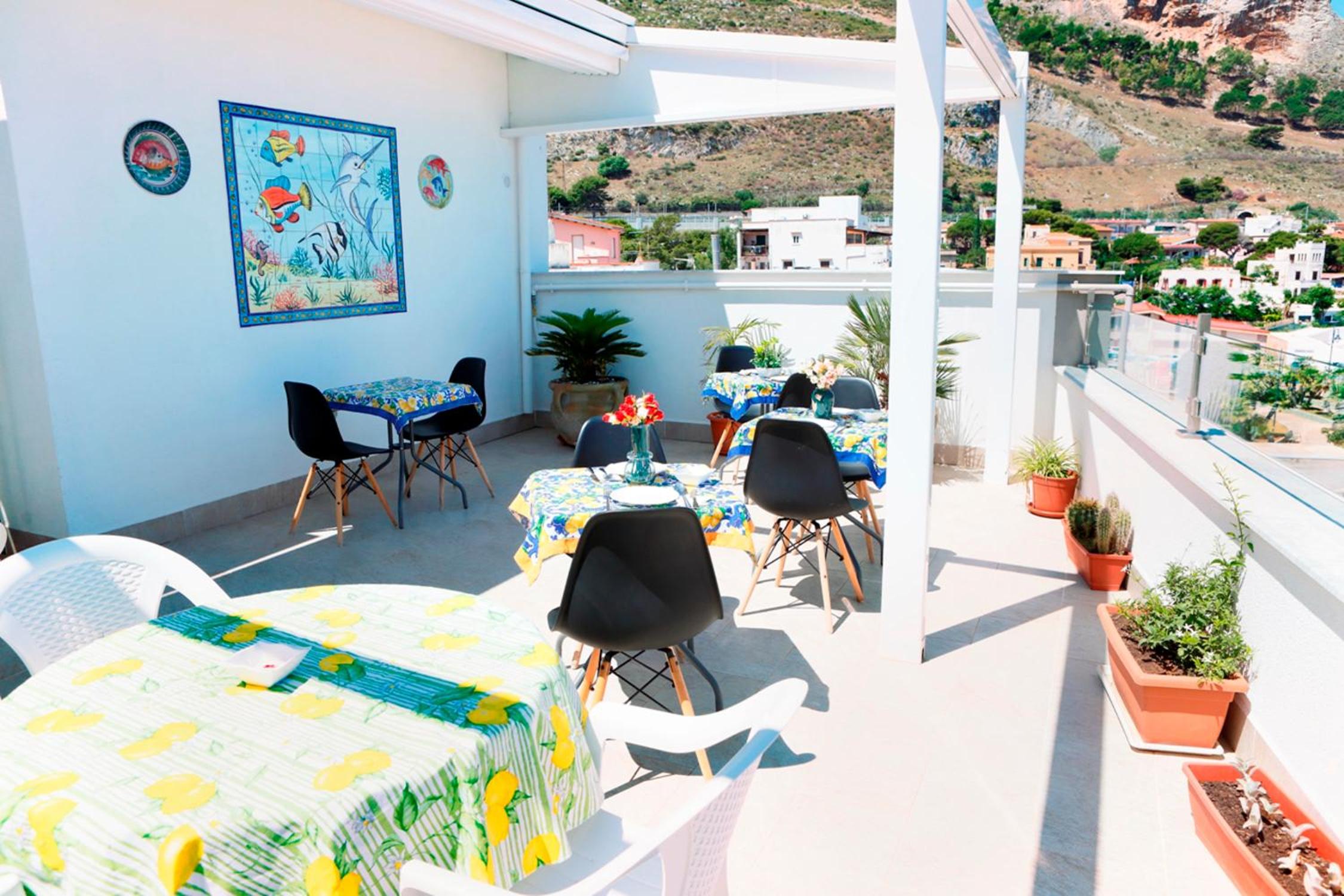 B&B Una Terrazza sul Golfo di Sferracavallo, fotografia 3
