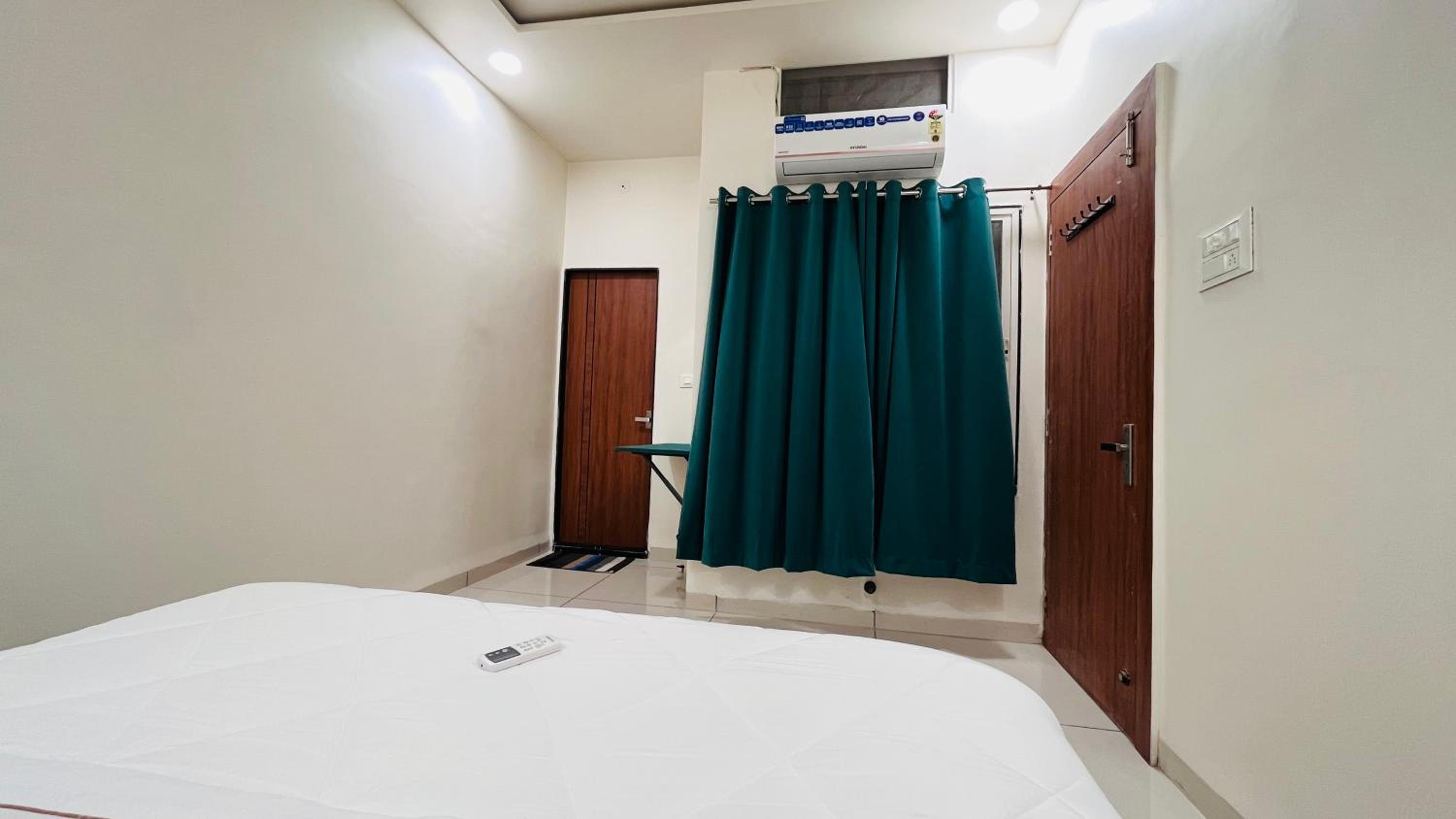 Home Escape Luxé 3BHK Private Villa- Indralaya