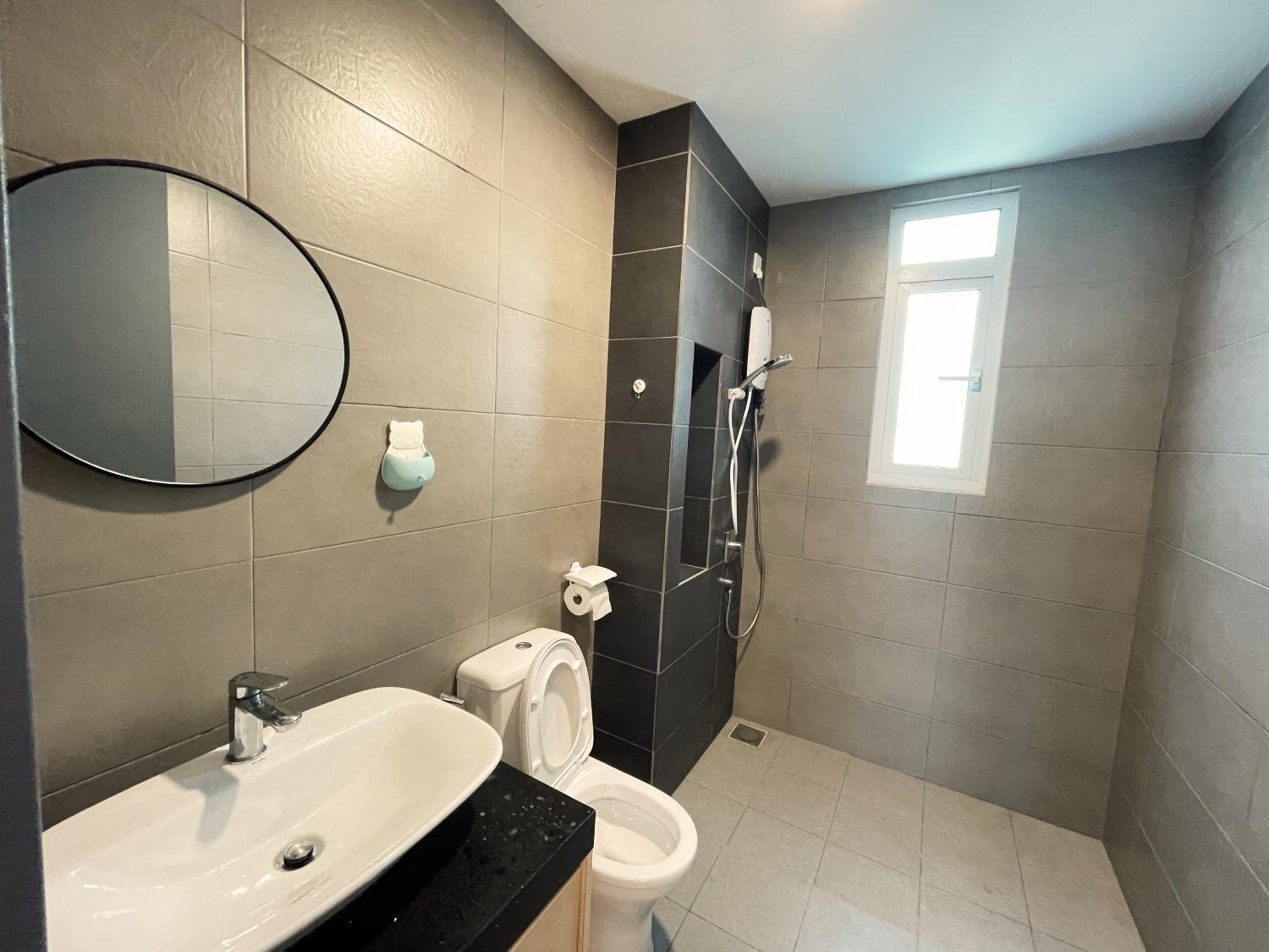 Inspirasi Mont Kiara 3 Rooms Balcony Free WIFI & Carpark By The Homez