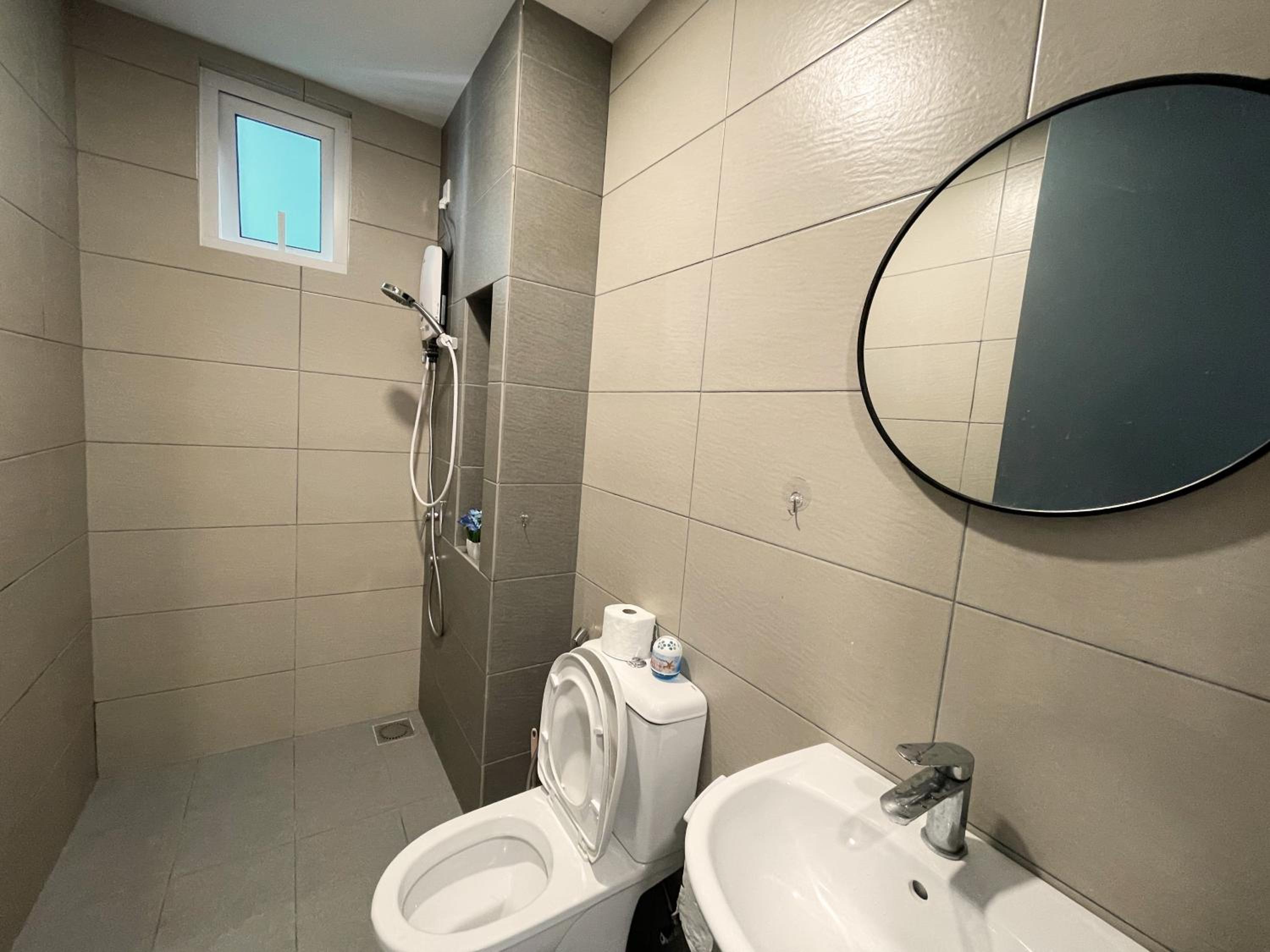 Inspirasi Mont Kiara 3 Rooms Balcony Free WIFI & Carpark By The Homez
