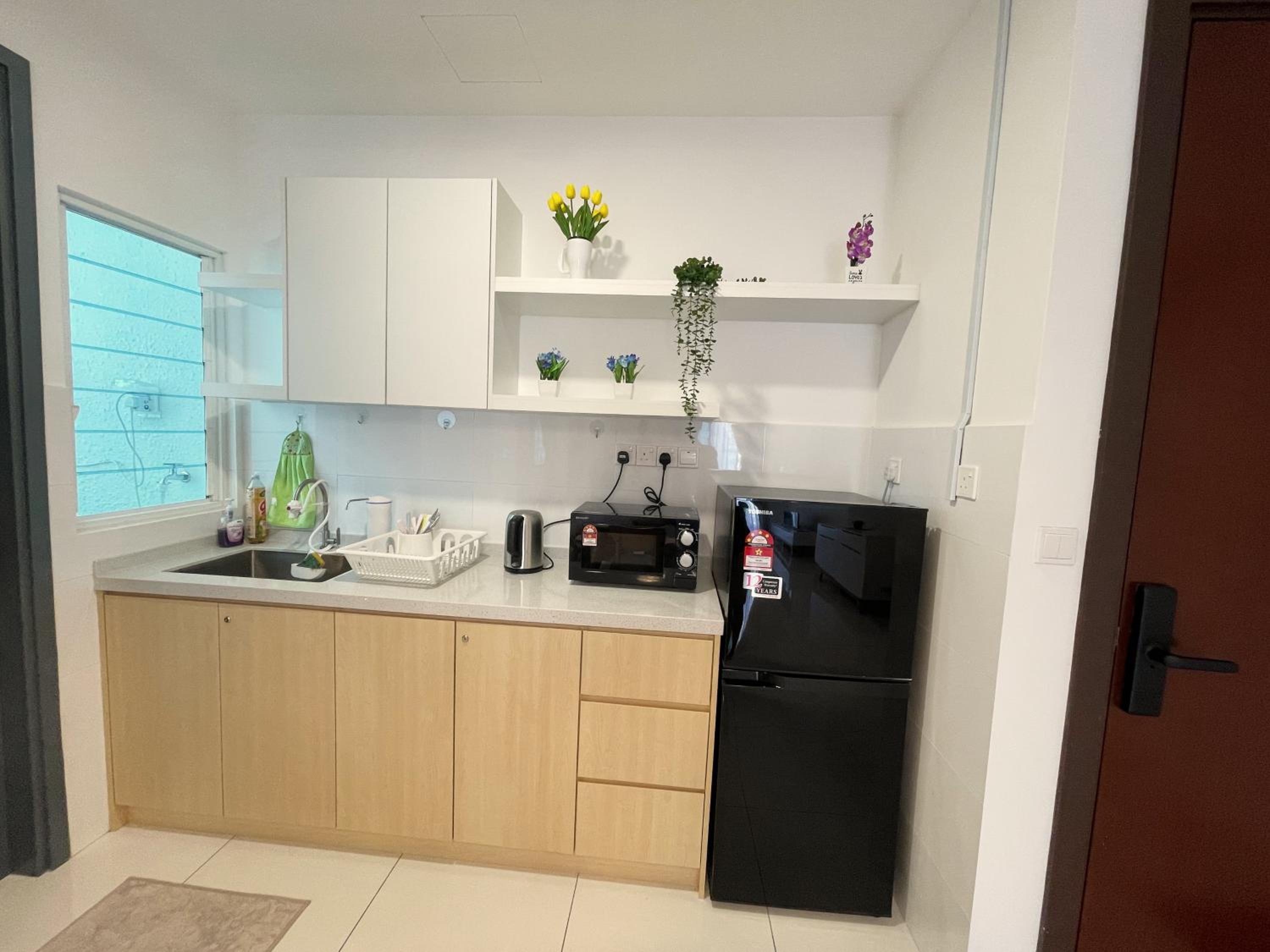 Inspirasi Mont Kiara 3 Rooms Balcony Free WIFI & Carpark By The Homez