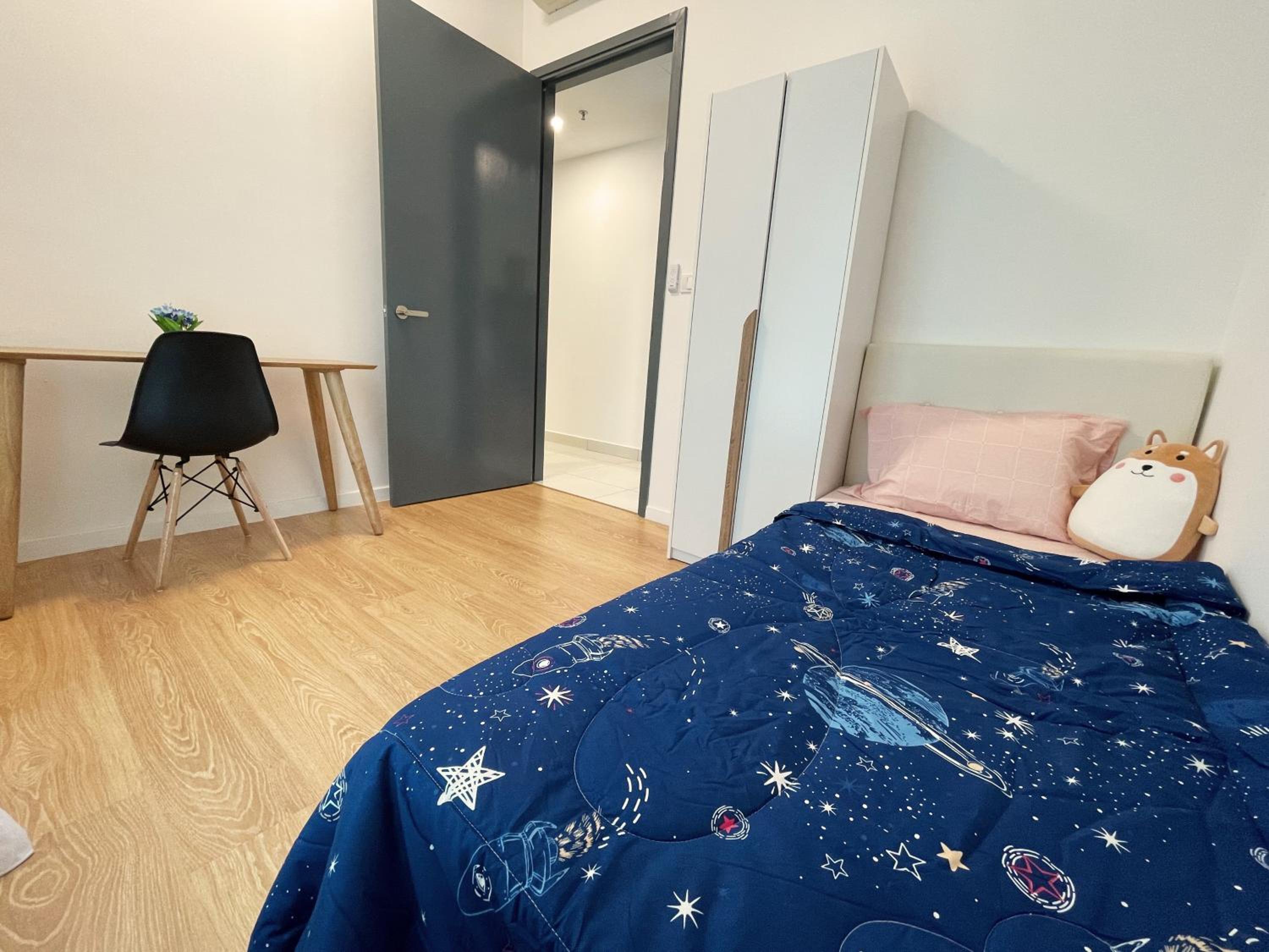 Inspirasi Mont Kiara 3 Rooms Balcony Free WIFI & Carpark By The Homez