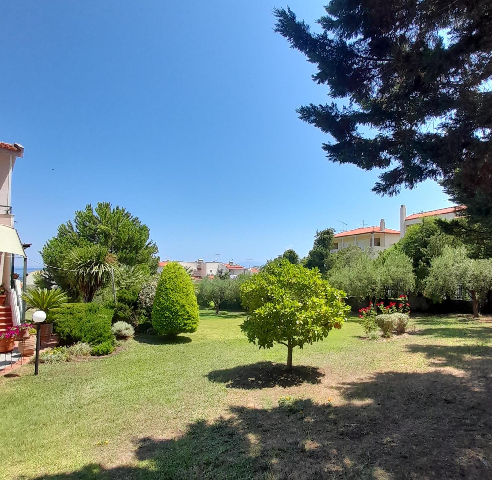 Villa Aroma view 3