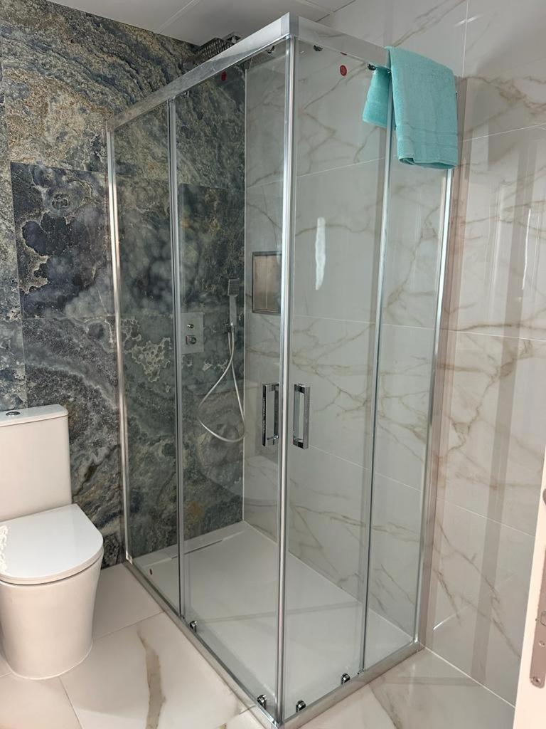 Calpe apartamento lujoso bajo terasa piscina aire cerca playa pueblo