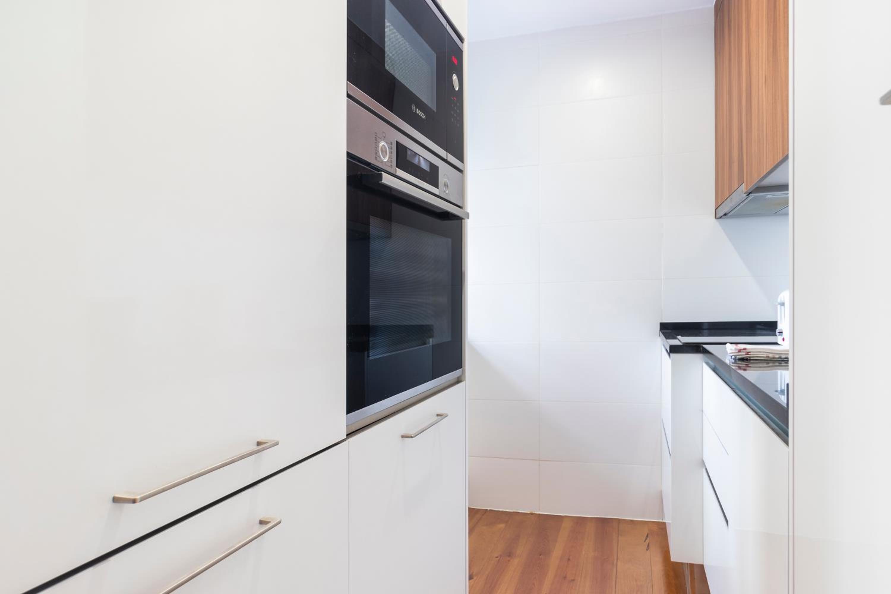 Apartment 1 Bedroom with AC Fiber Optic Internet photo 2