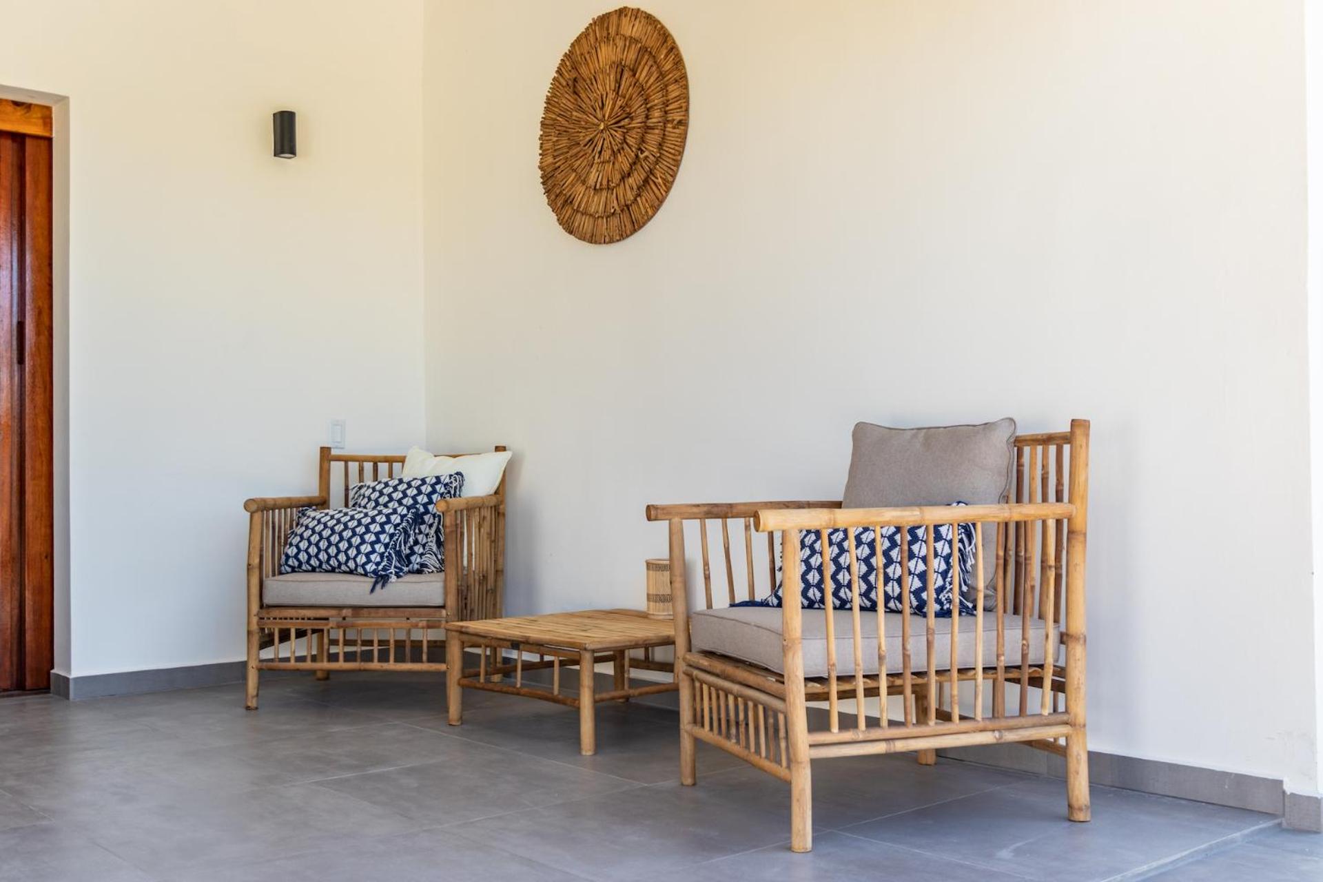 Villa Blou, steps from the Jan Thiel Beach