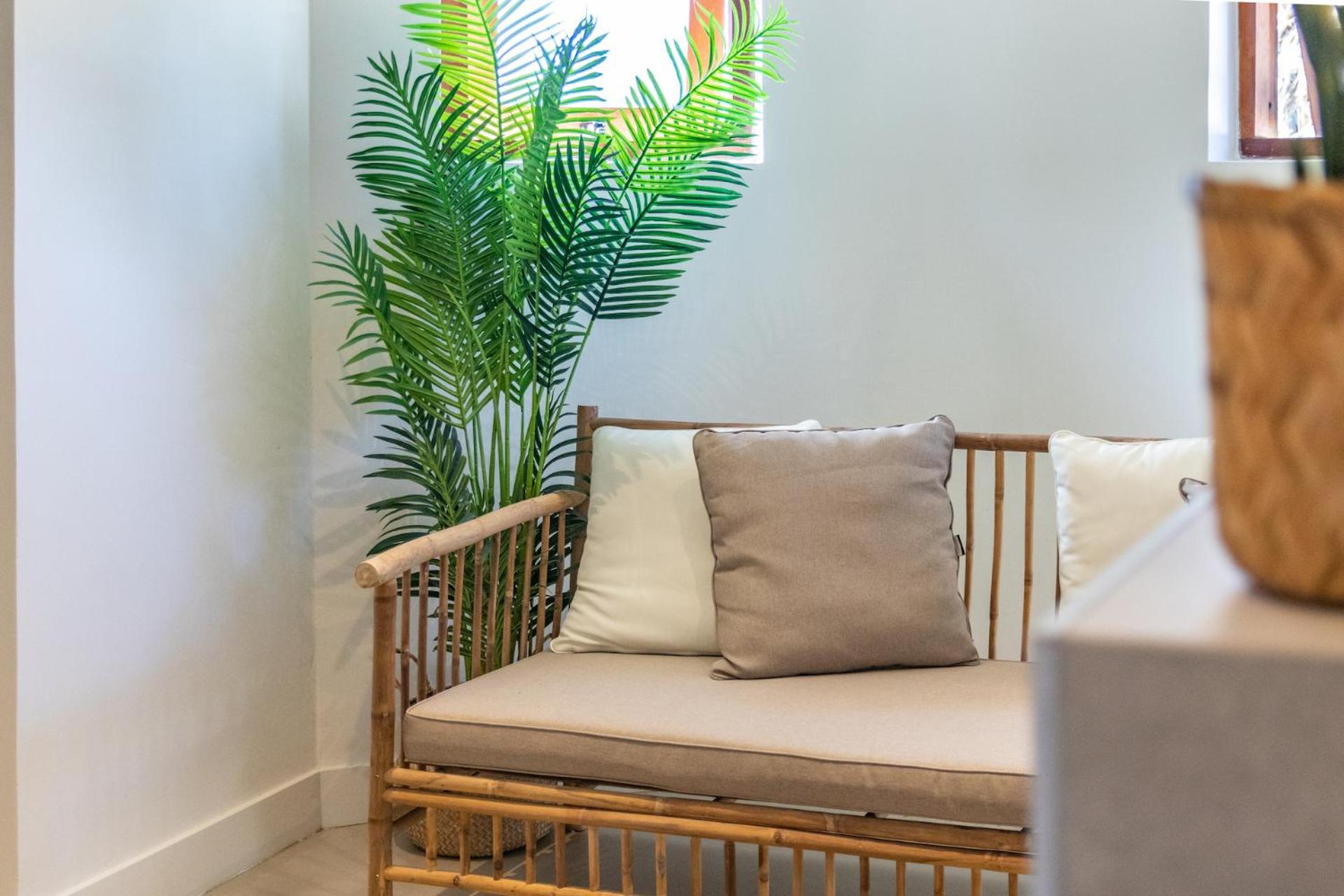 Villa Blou, steps from the Jan Thiel Beach