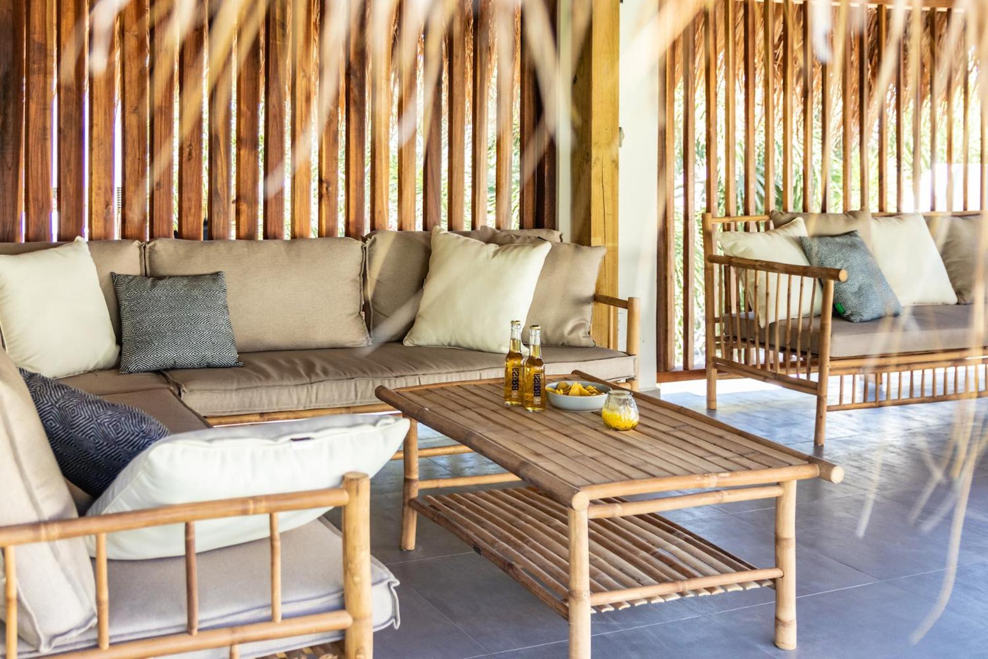 Villa Blou, steps from the Jan Thiel Beach