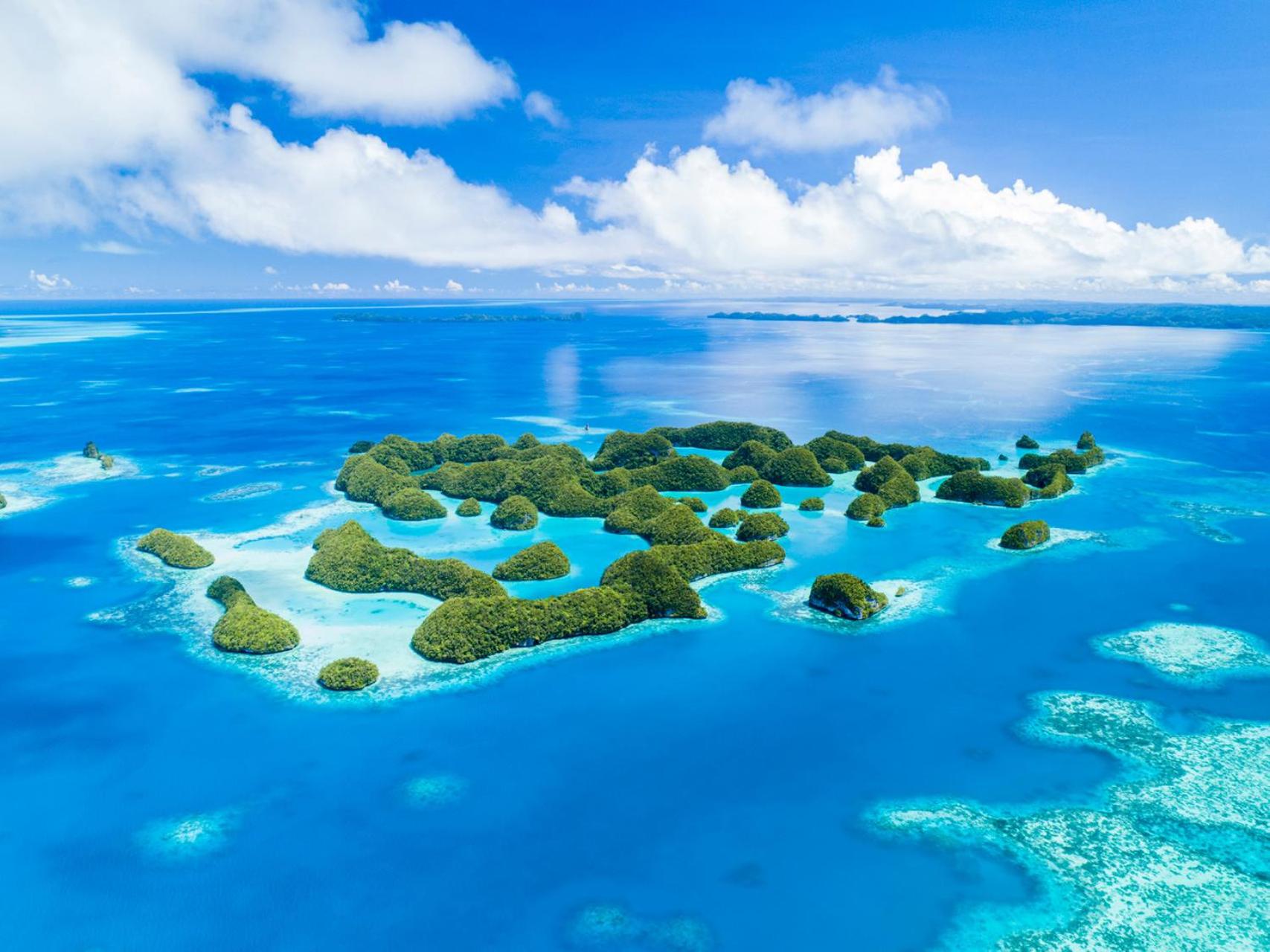 Four Seasons Explorer Palau - Cruising Resort