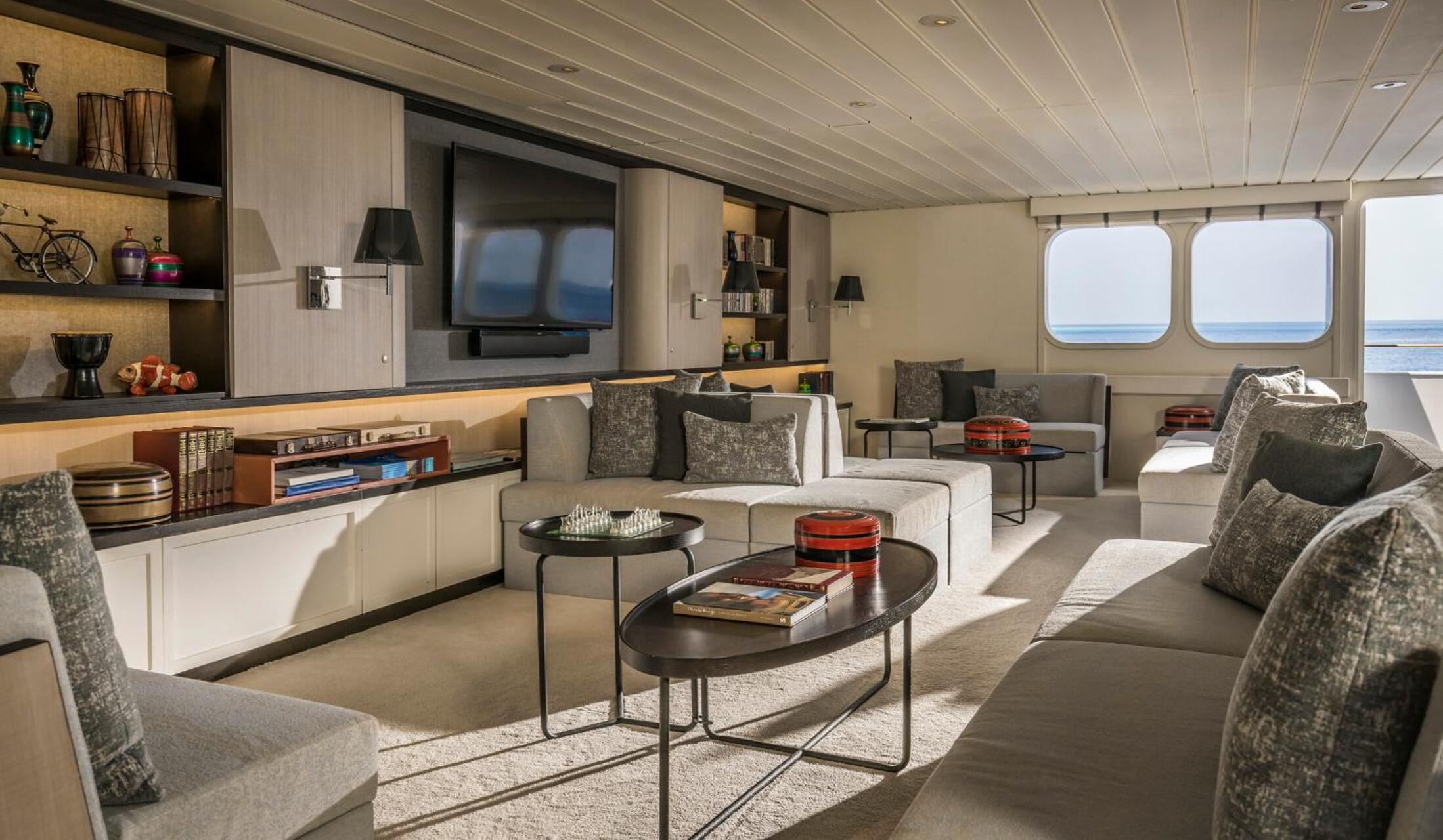 Four Seasons Explorer Palau - Cruising Resort