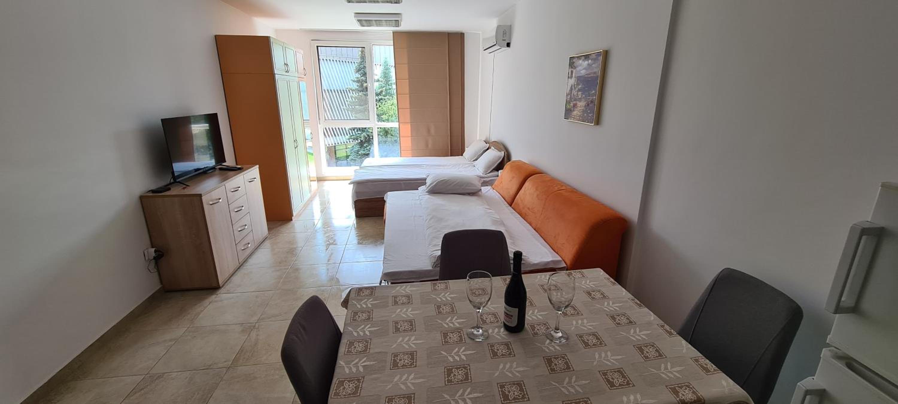 Studio Apartment ULTIMA - Super Center Burgas