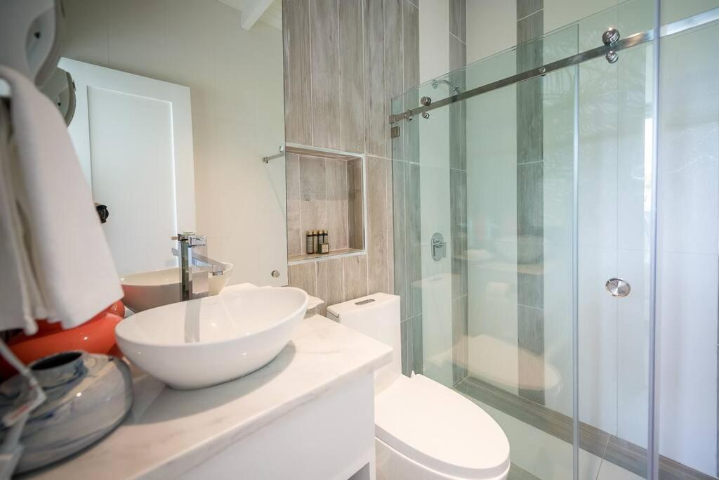 Villa Blu Beachfront Luxury Villa