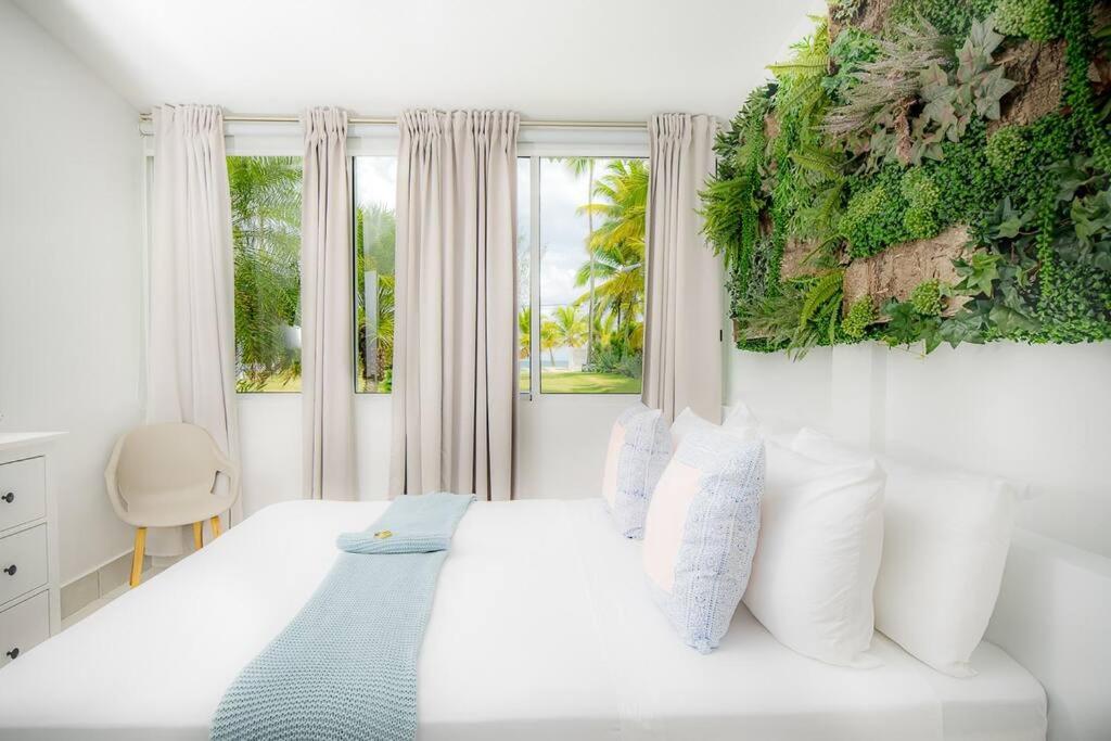 Villa Blu Beachfront Luxury Villa