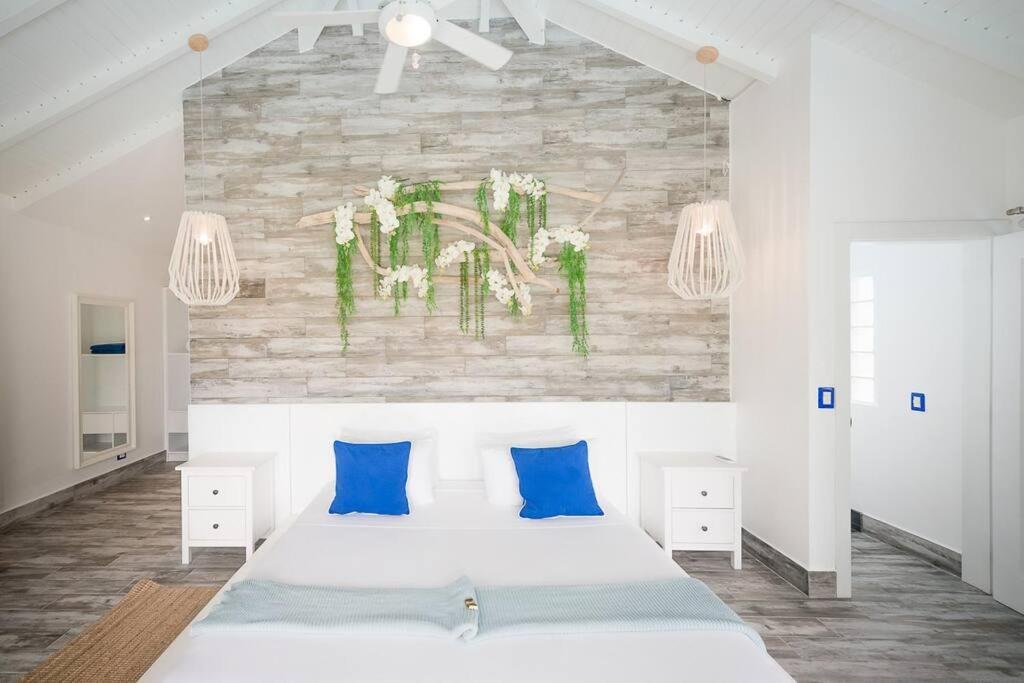 Villa Blu Beachfront Luxury Villa