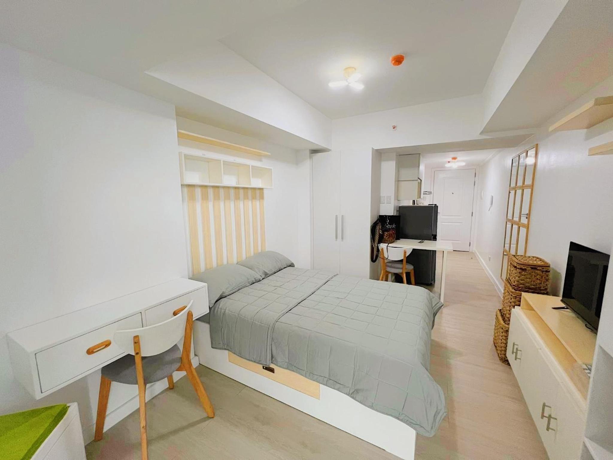 Azure North Residences by ACC view 4