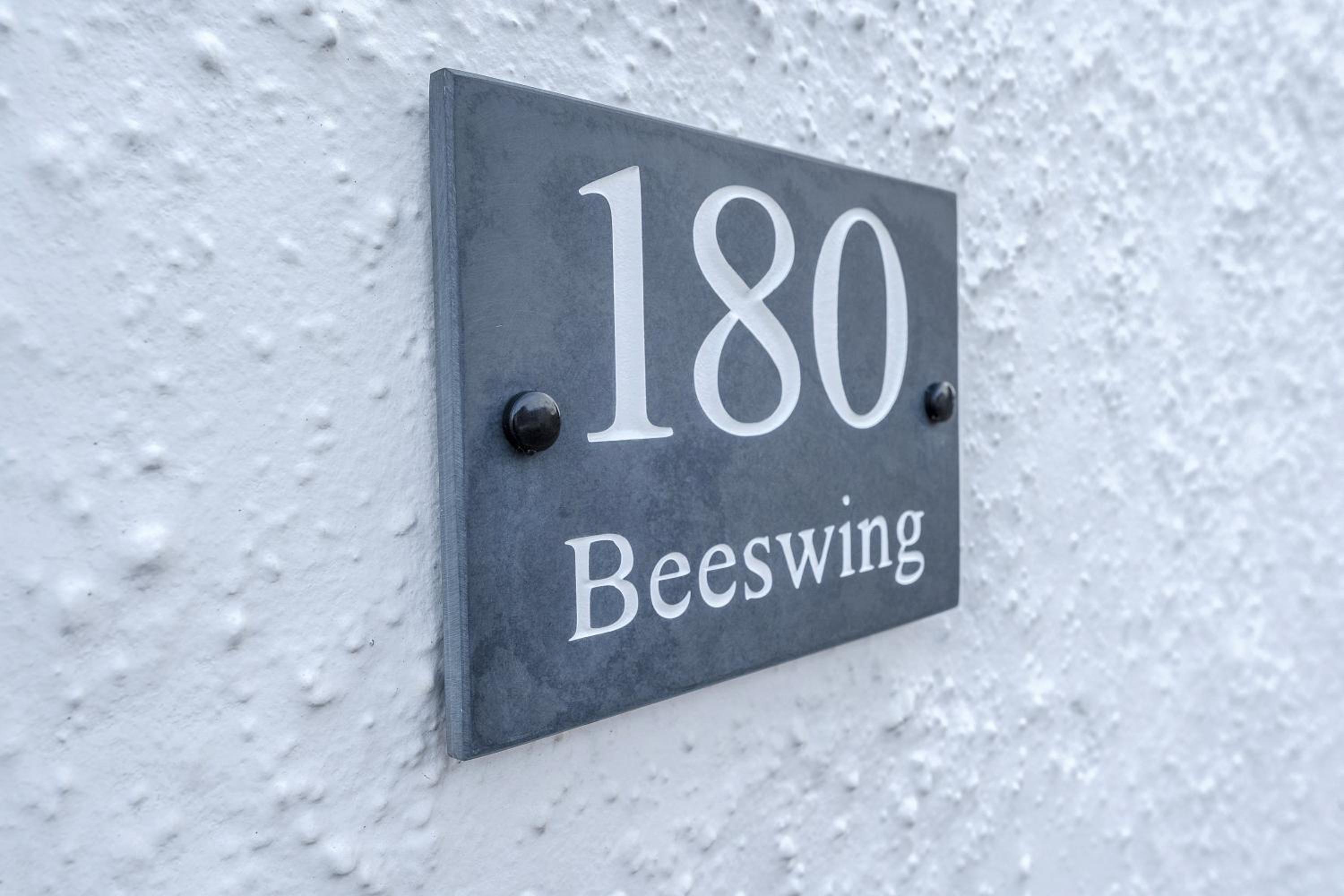 Beeswing, a Victorian Gem in Biggar view 2