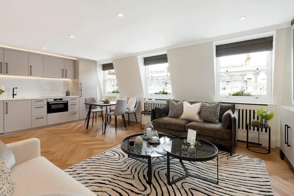 Amazing South Kensington Apartment