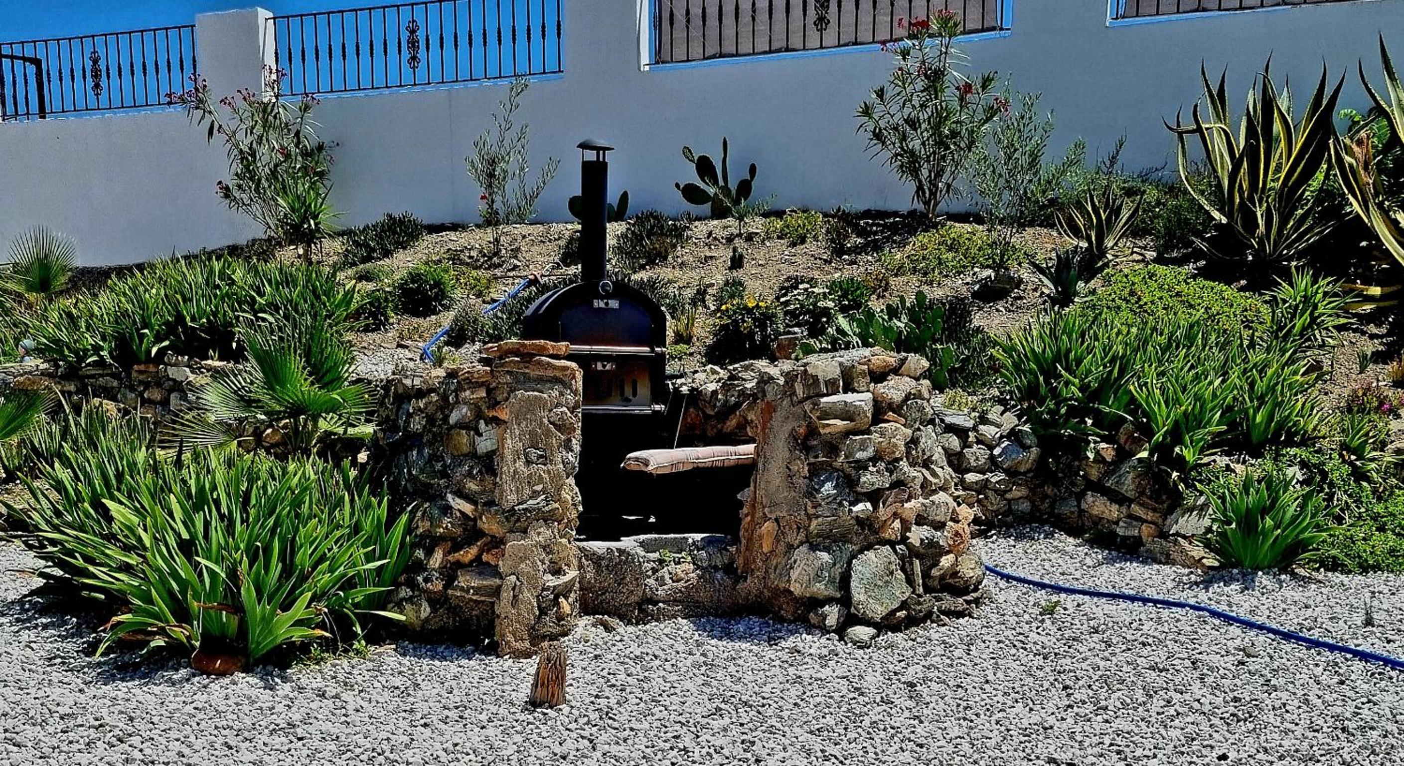 Cortijo naturista con vistas-clothing optional