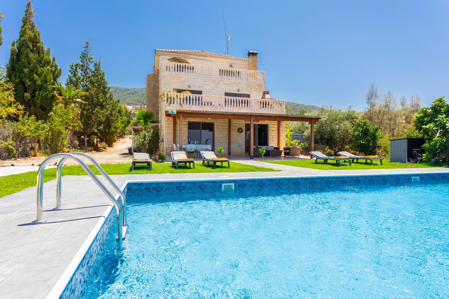 Villa Beach Heaven