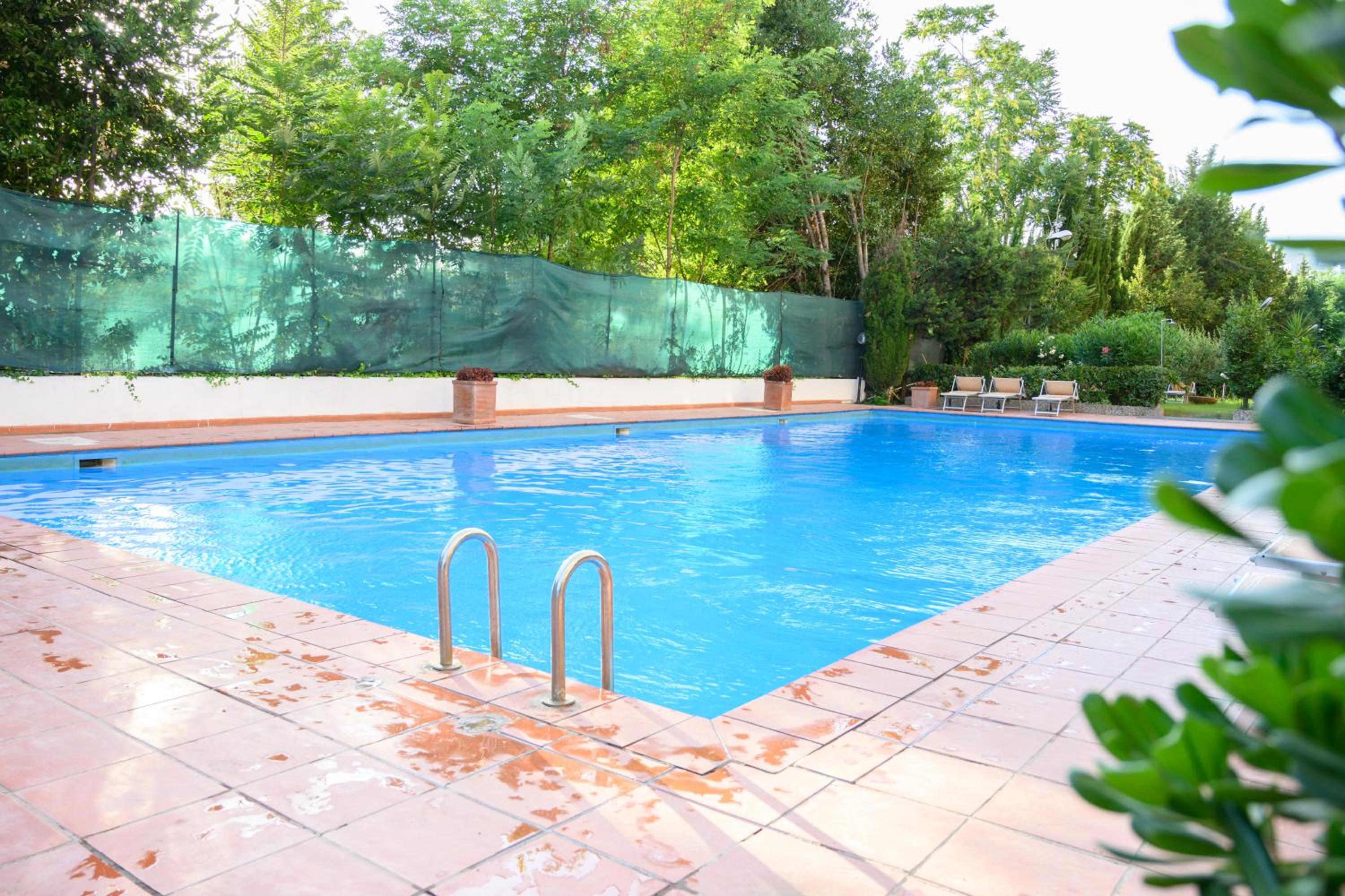 Laura Sweet Home con Piscina
