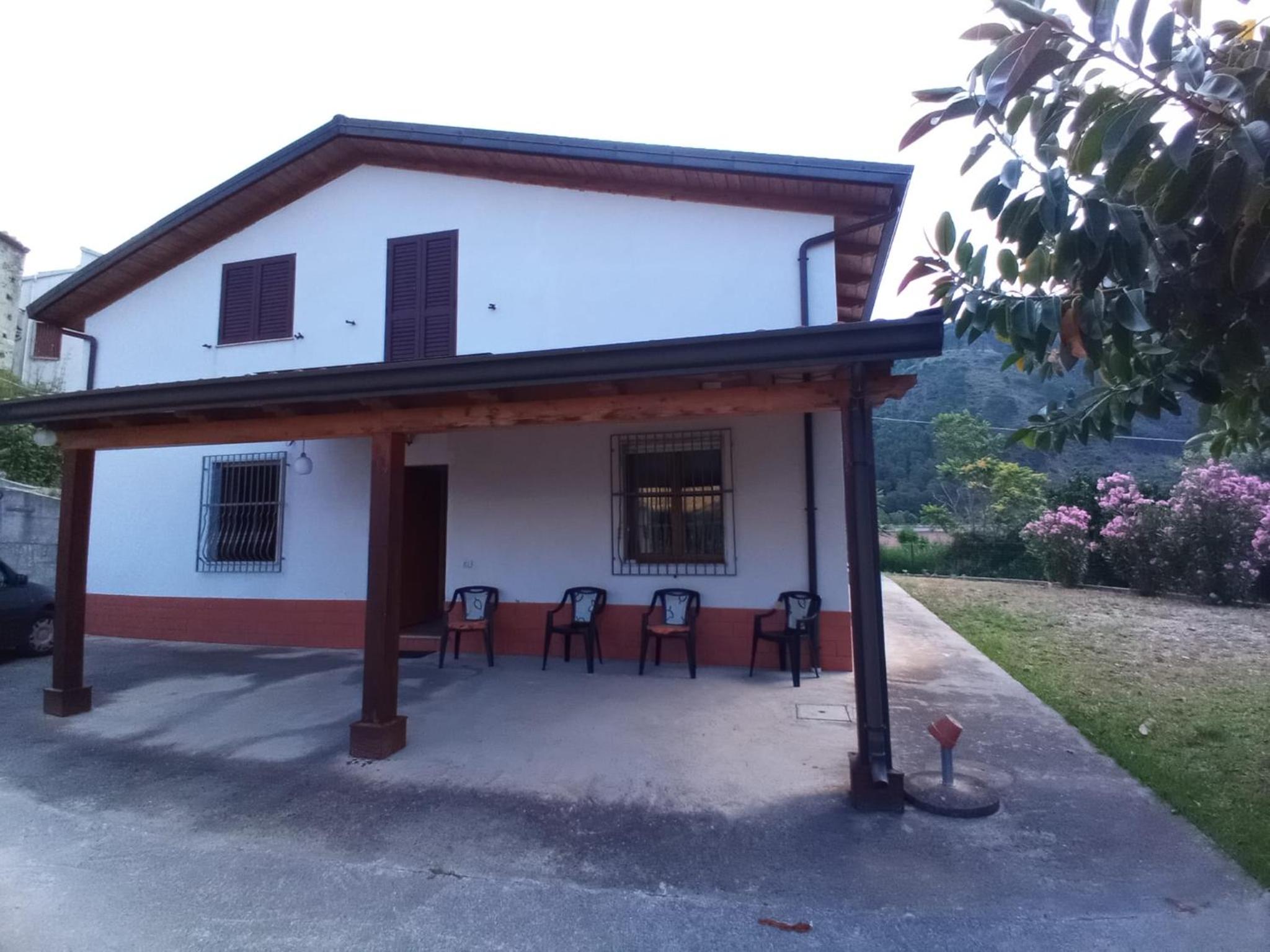 Casa indipendente photo 2