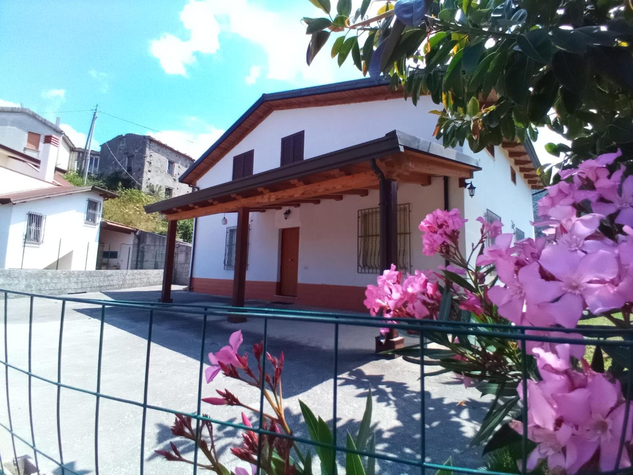 Casa indipendente photo 3