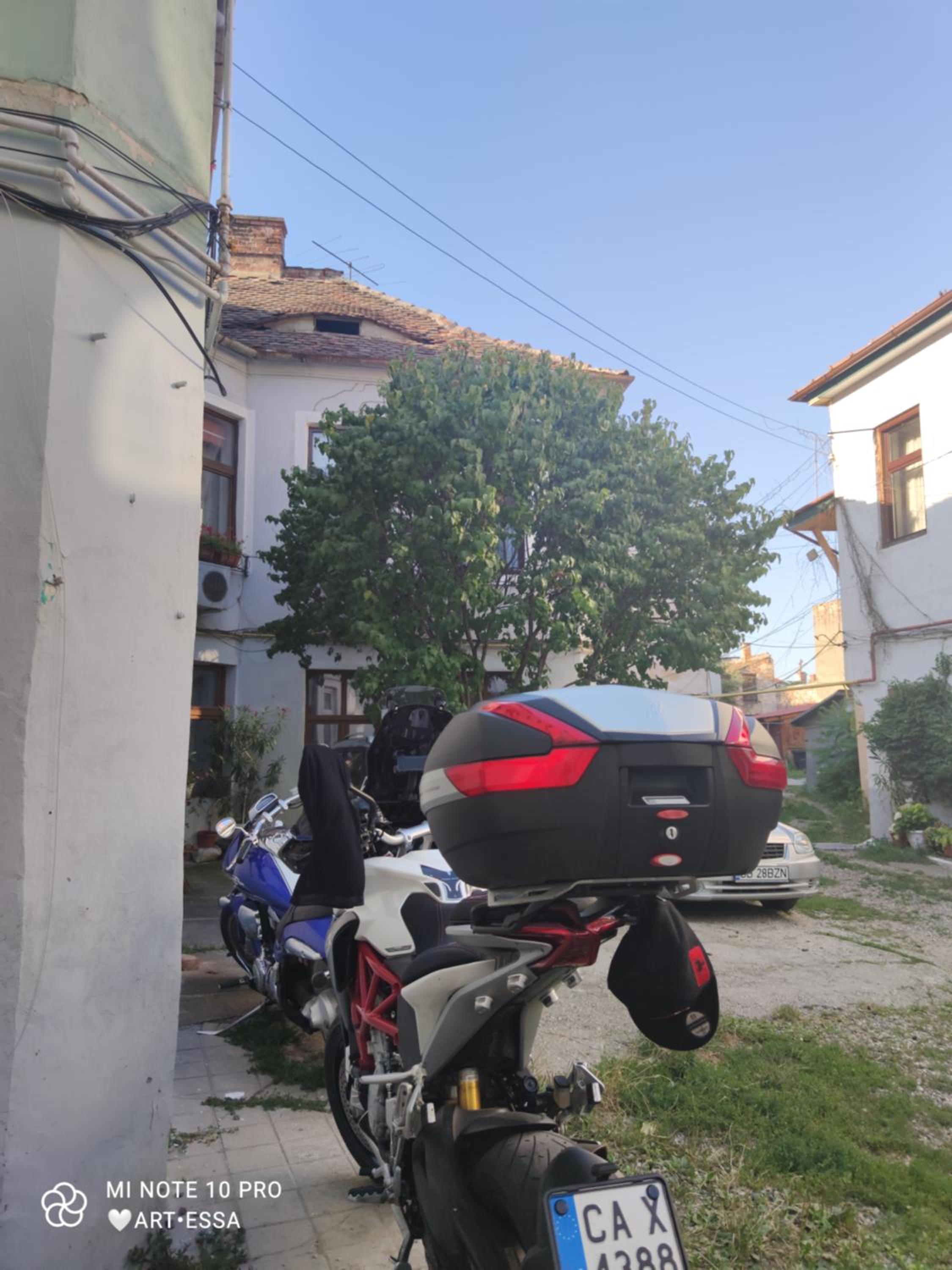 Photo 37