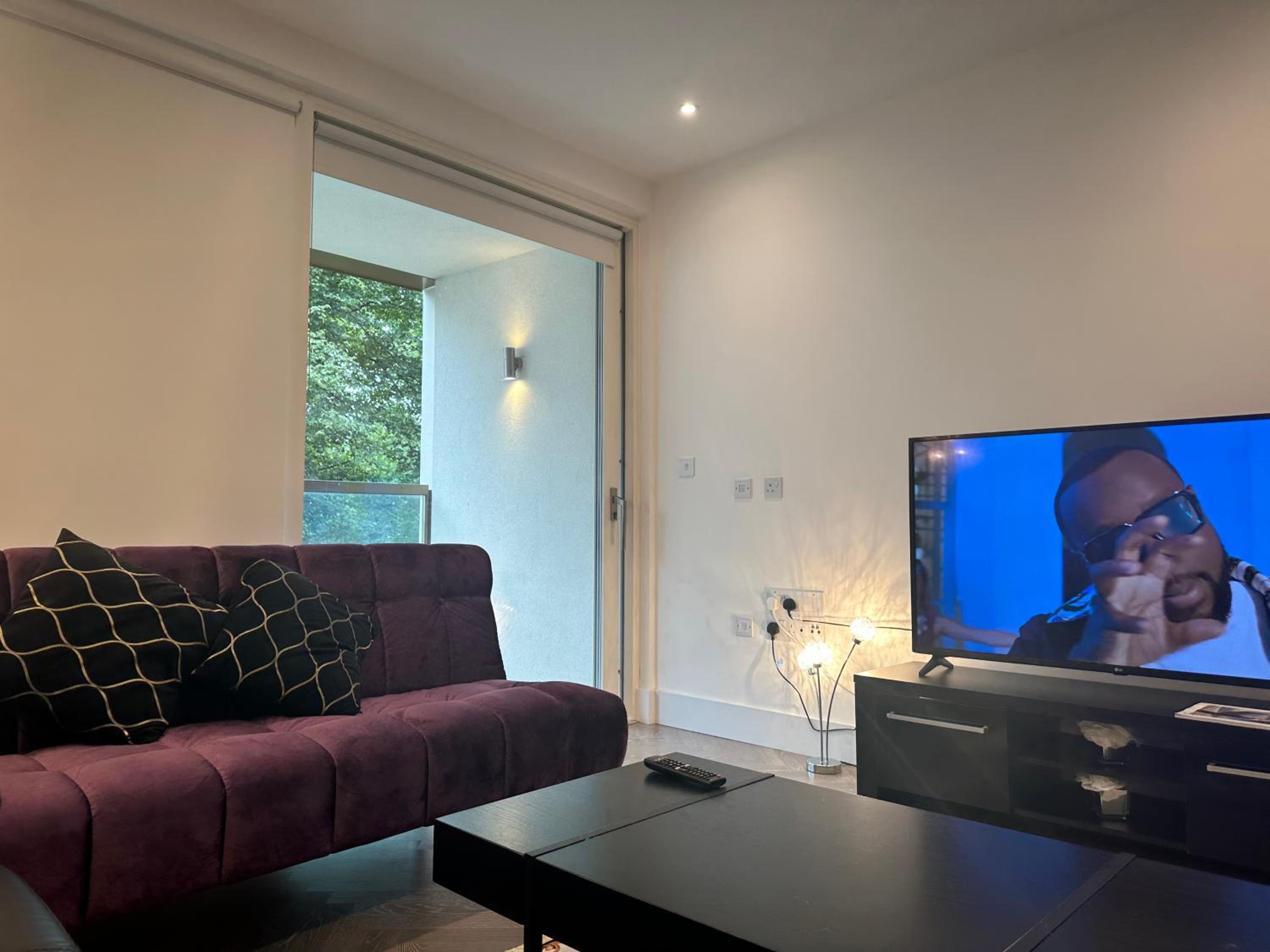 Modern 2 bedroom Flat near King’s cross.