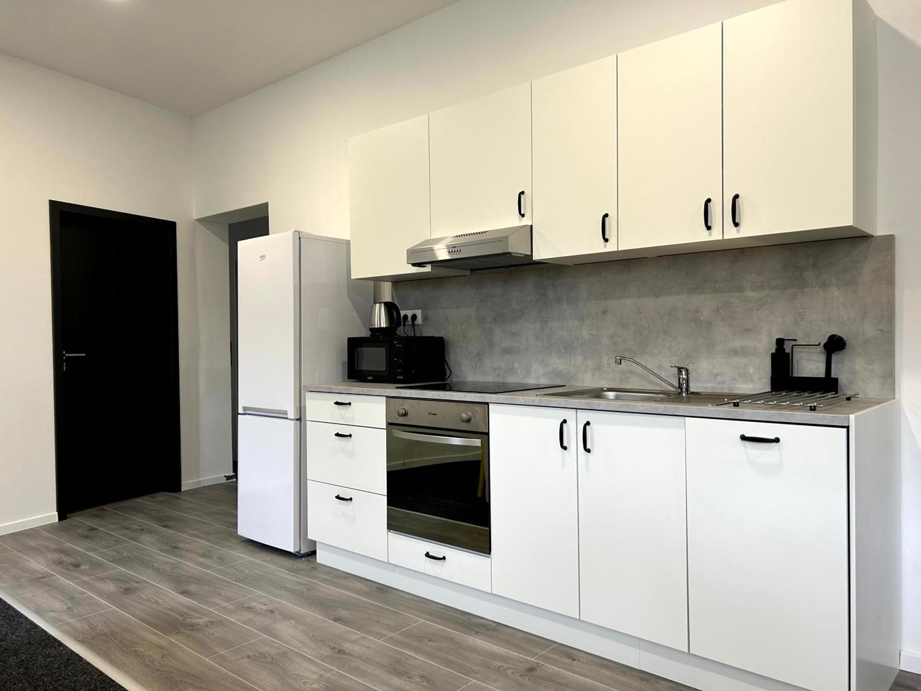 BREZA HOUSE apartments