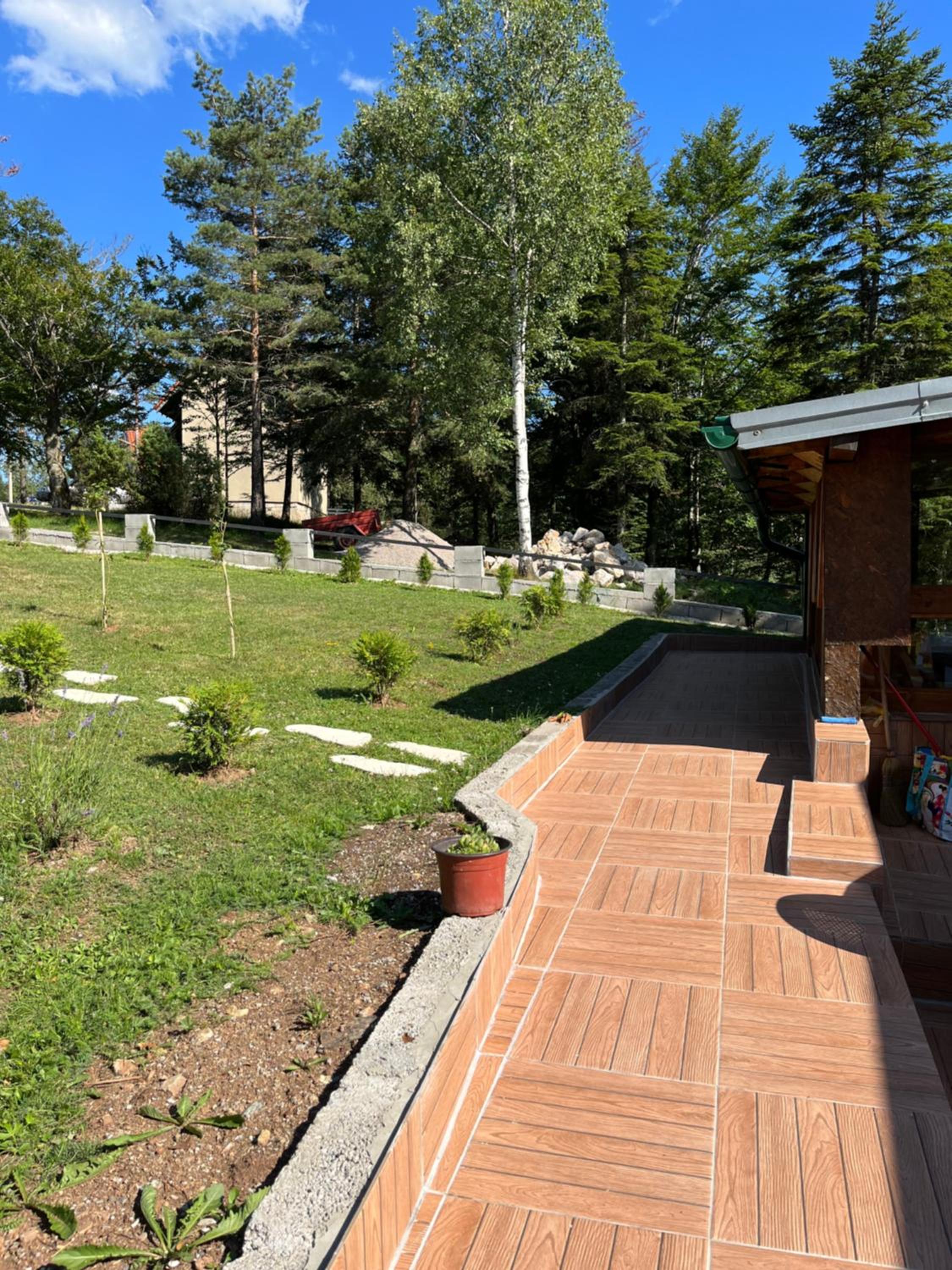 Photo 12