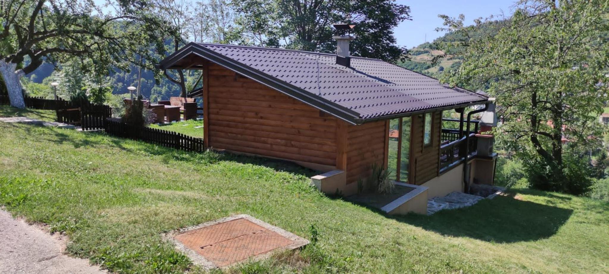 Farah House