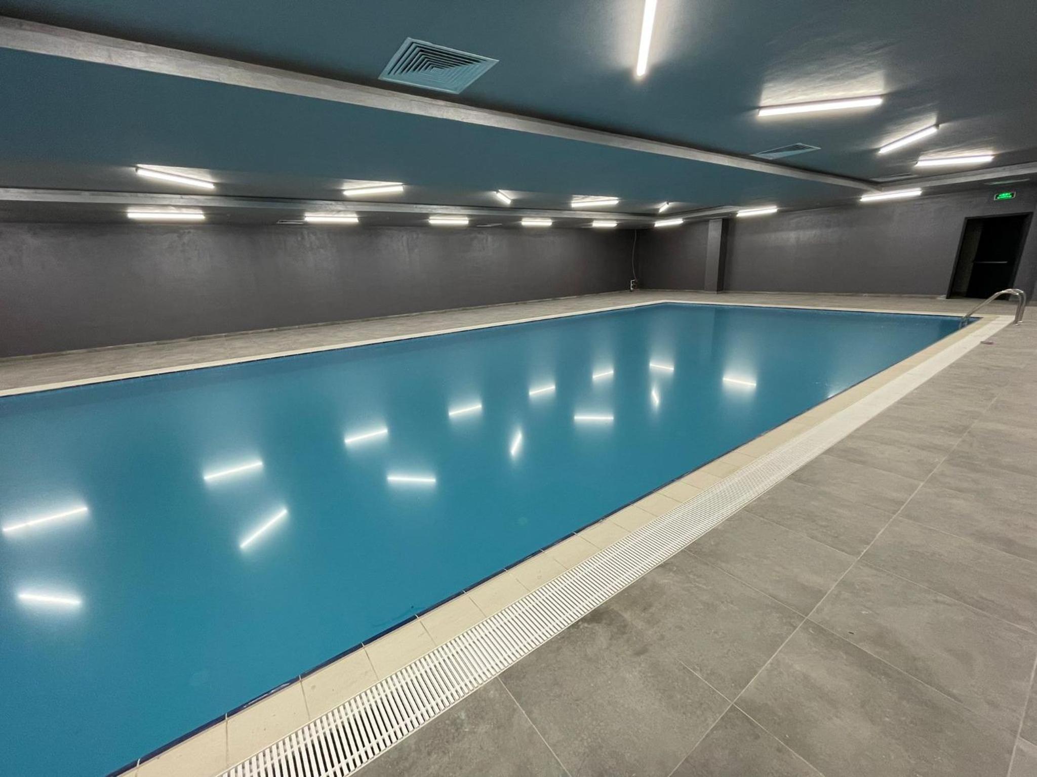 Modern City Getaway - Immerse Yourself In Luxury