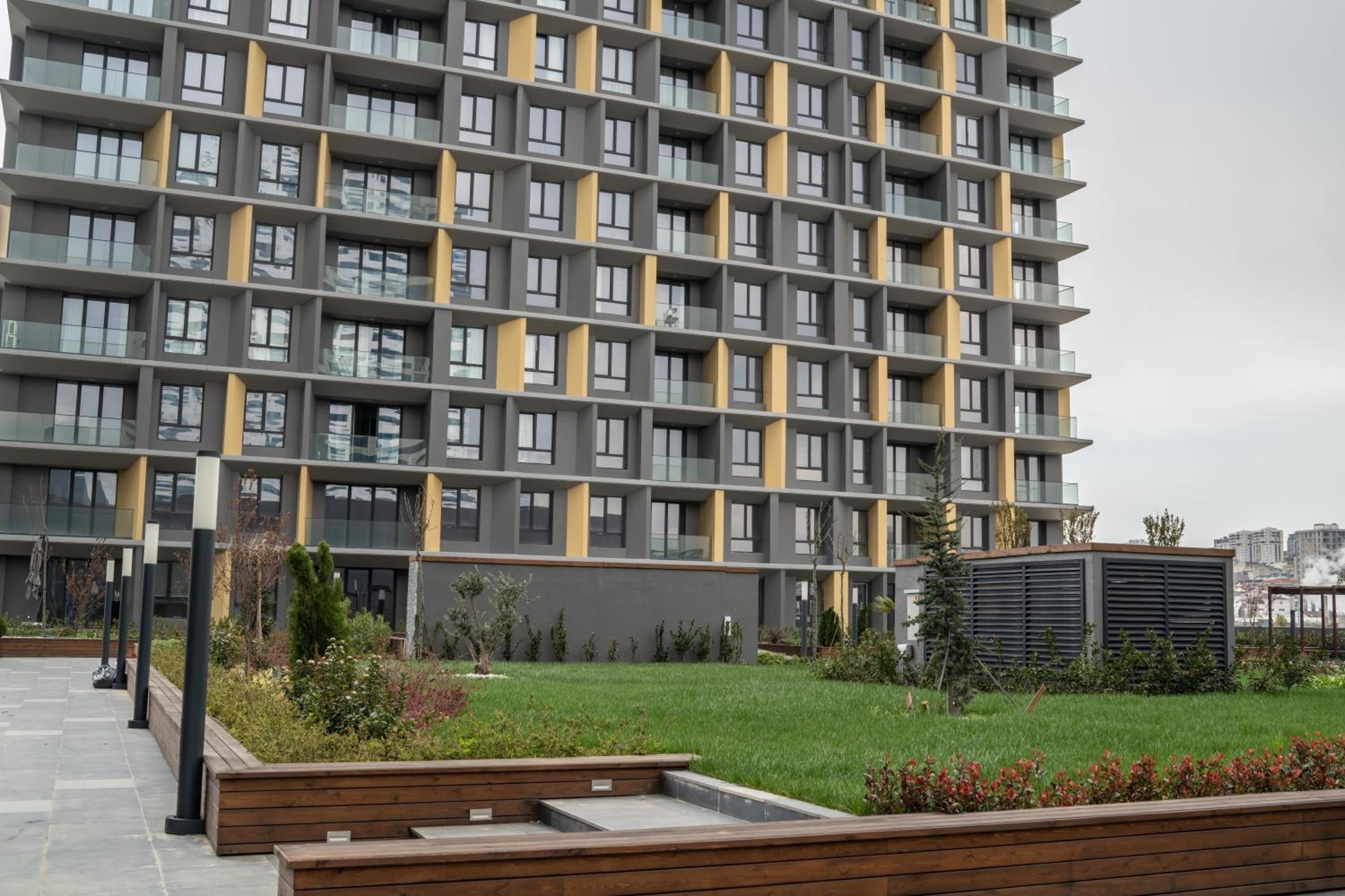 Modern City Getaway - Immerse Yourself In Luxury