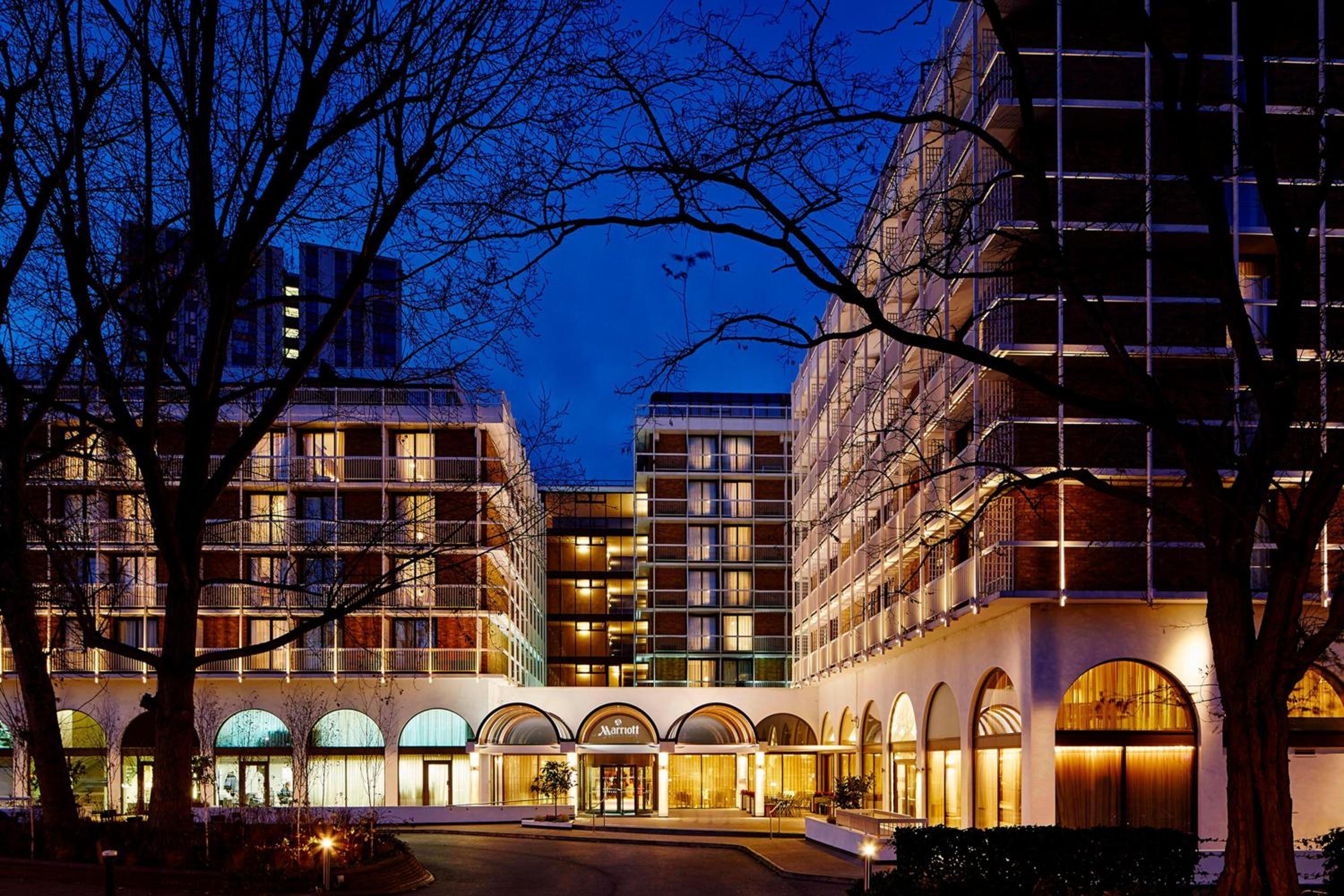 London Marriott Hotel Regents Park-1