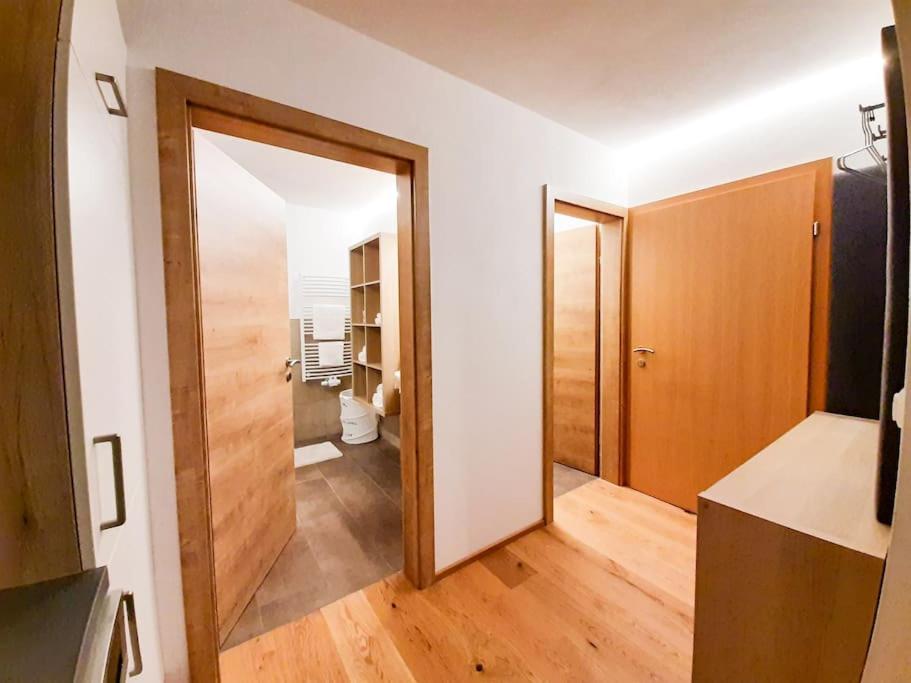 Hornblick Suite *NEW* Stylish 1BR + Netflix