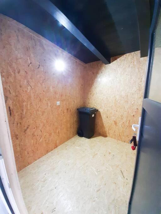 Hornblick Suite *NEW* Stylish 1BR + Netflix