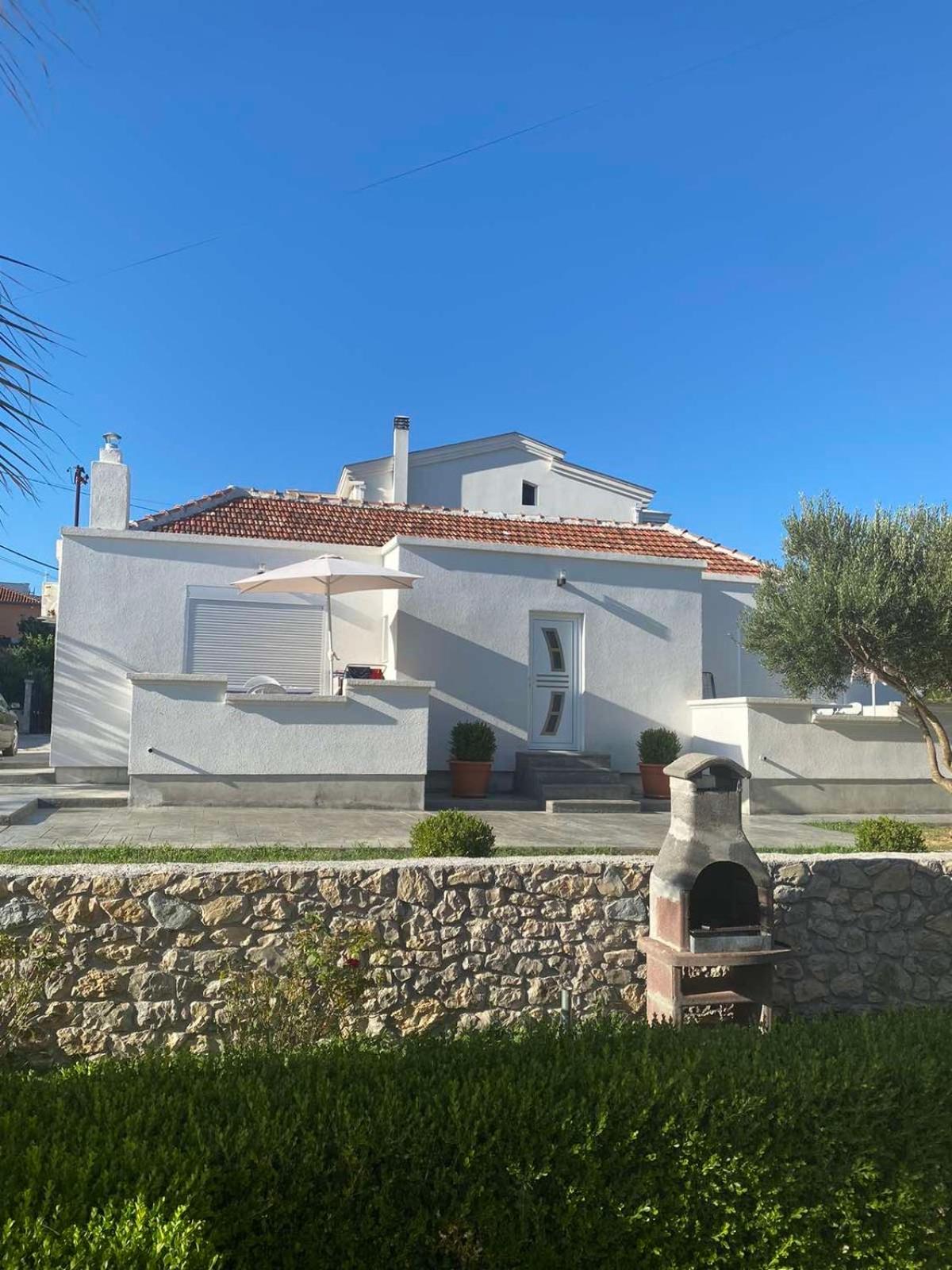 Ceka Apartments