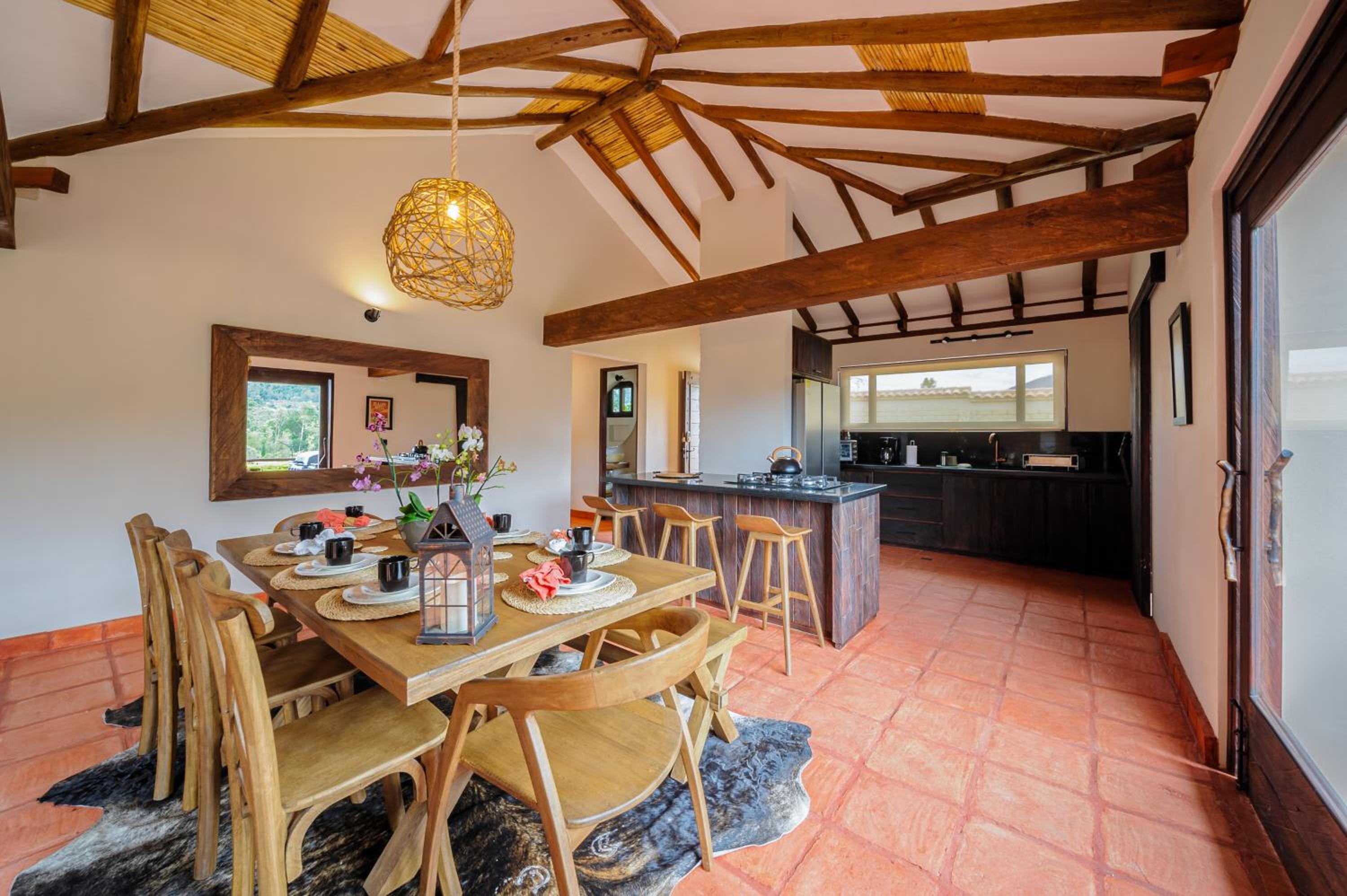Casa Bugambilia