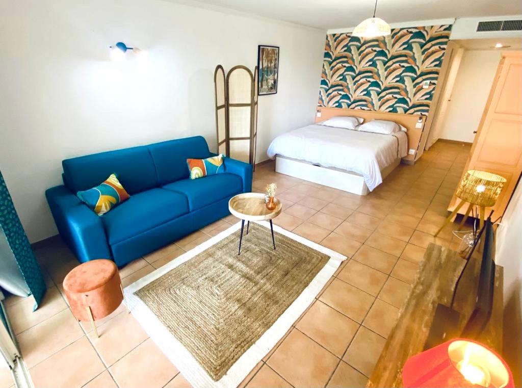 Gwadablue - Grand Studio Village Vacances view 3