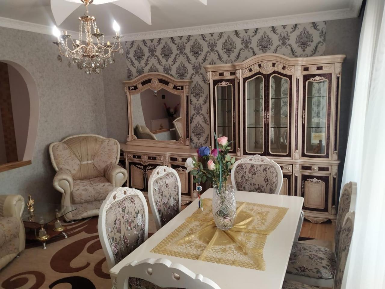Golden Villa
