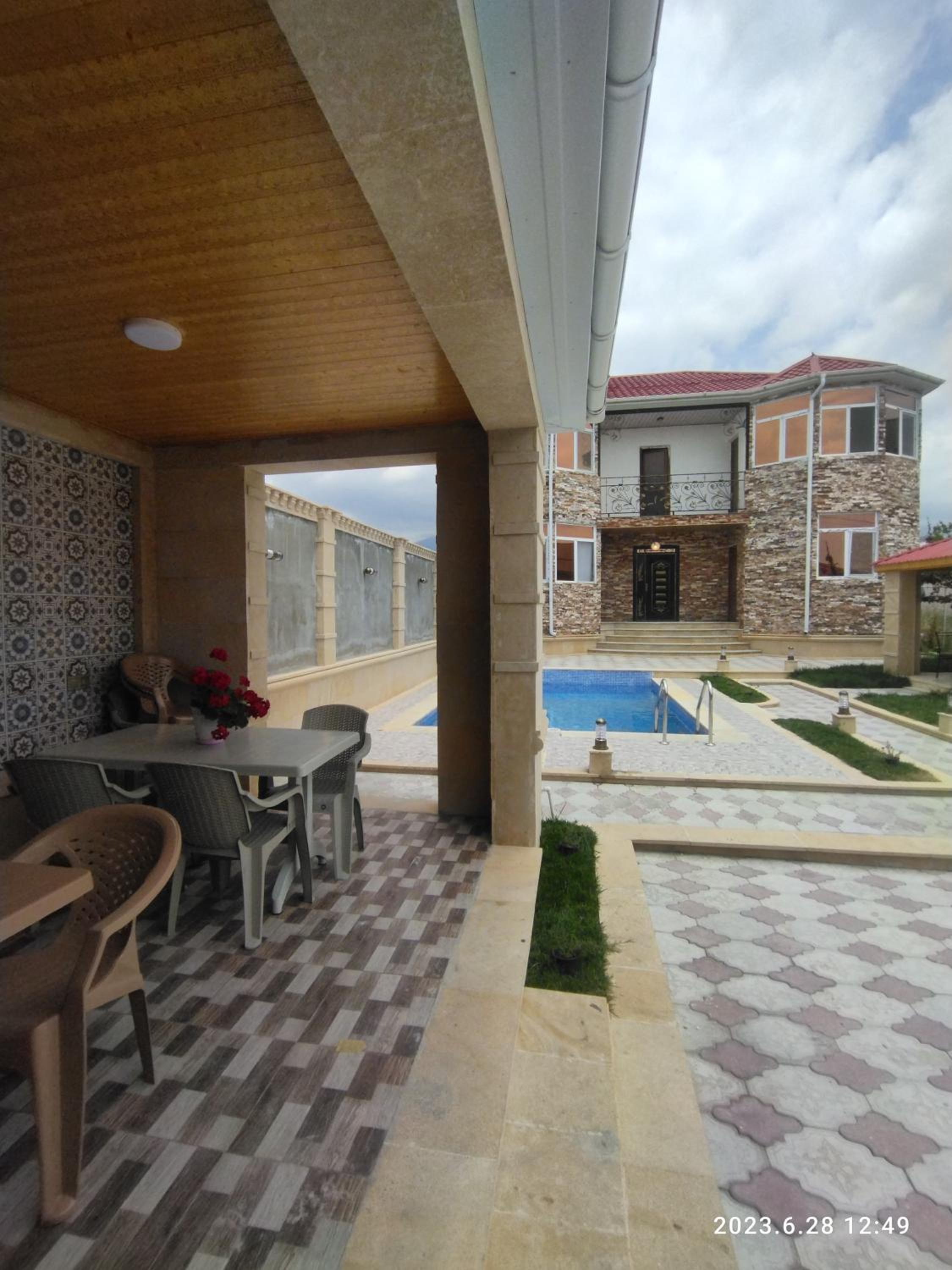 Golden Villa