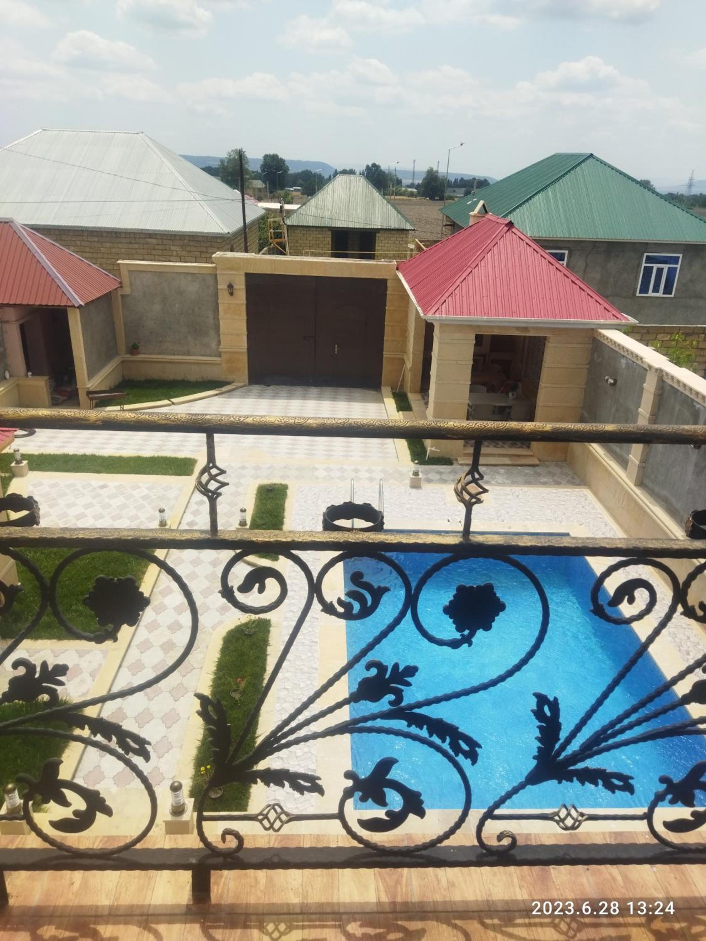 Golden Villa