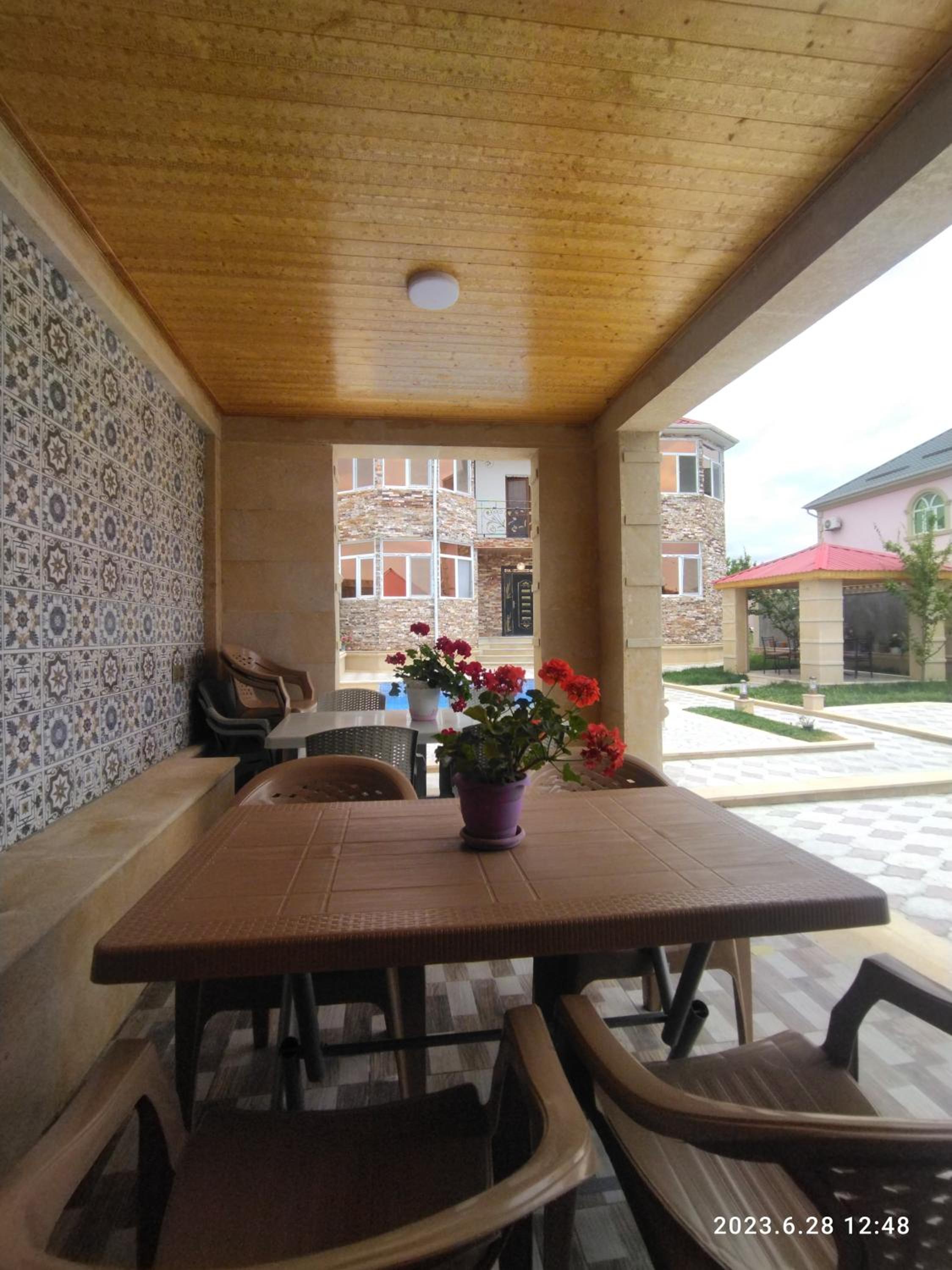 Golden Villa