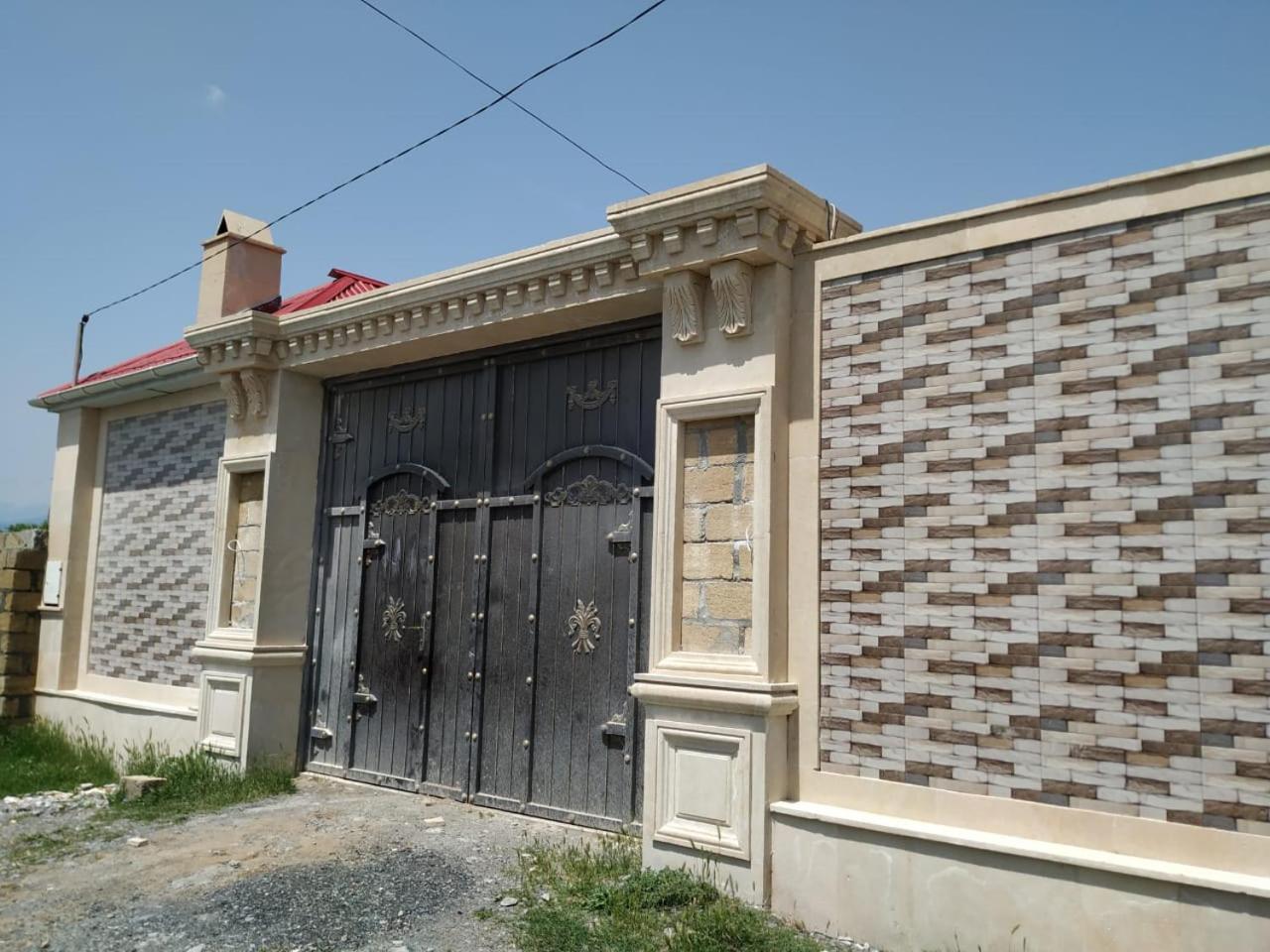 Golden Villa