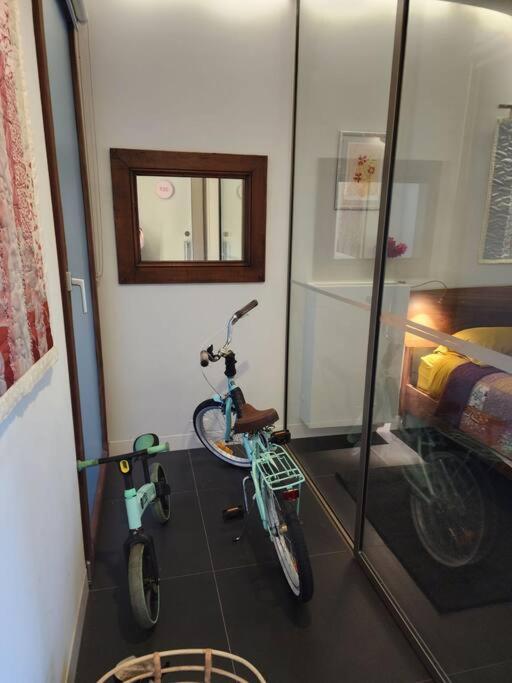 GREEN ROSE Quiet Spacious Lakeside Carpark Exceptional 70m2
